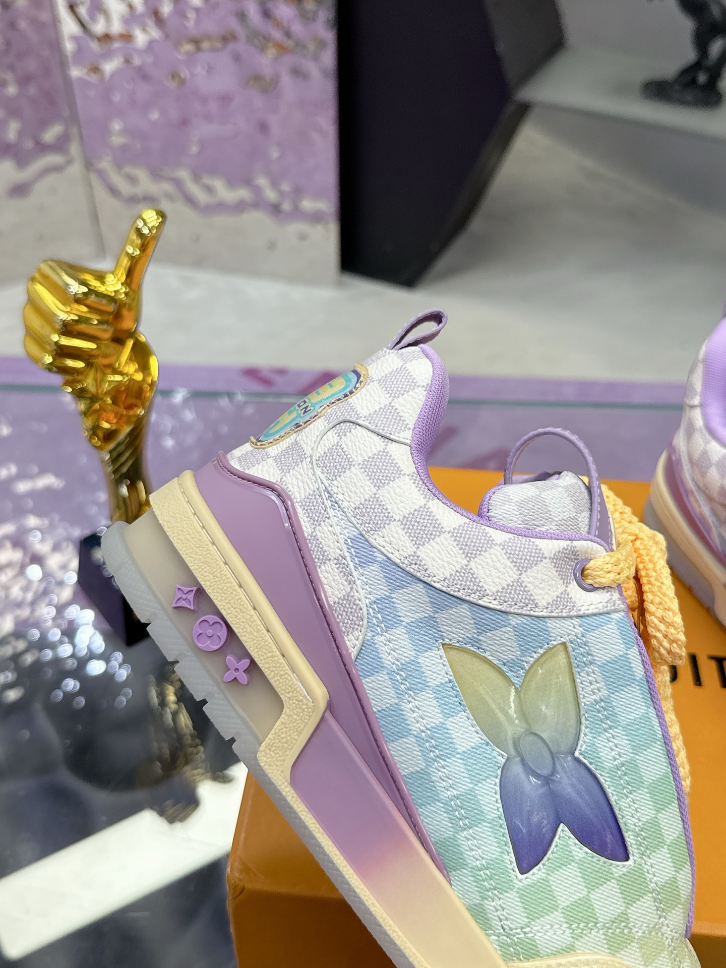 ルイ・ヴィトン チャンキー スケートシューズ 男女兼用モデル