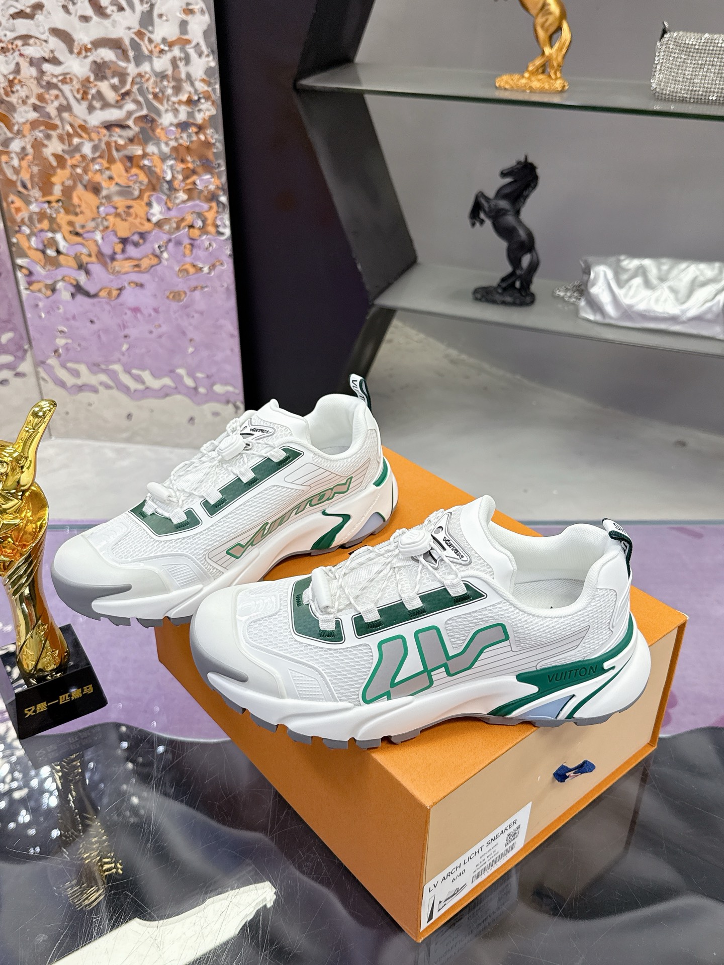 ルイ・ヴィトン LV Runner Tatic 厚底 スポーツシューズ