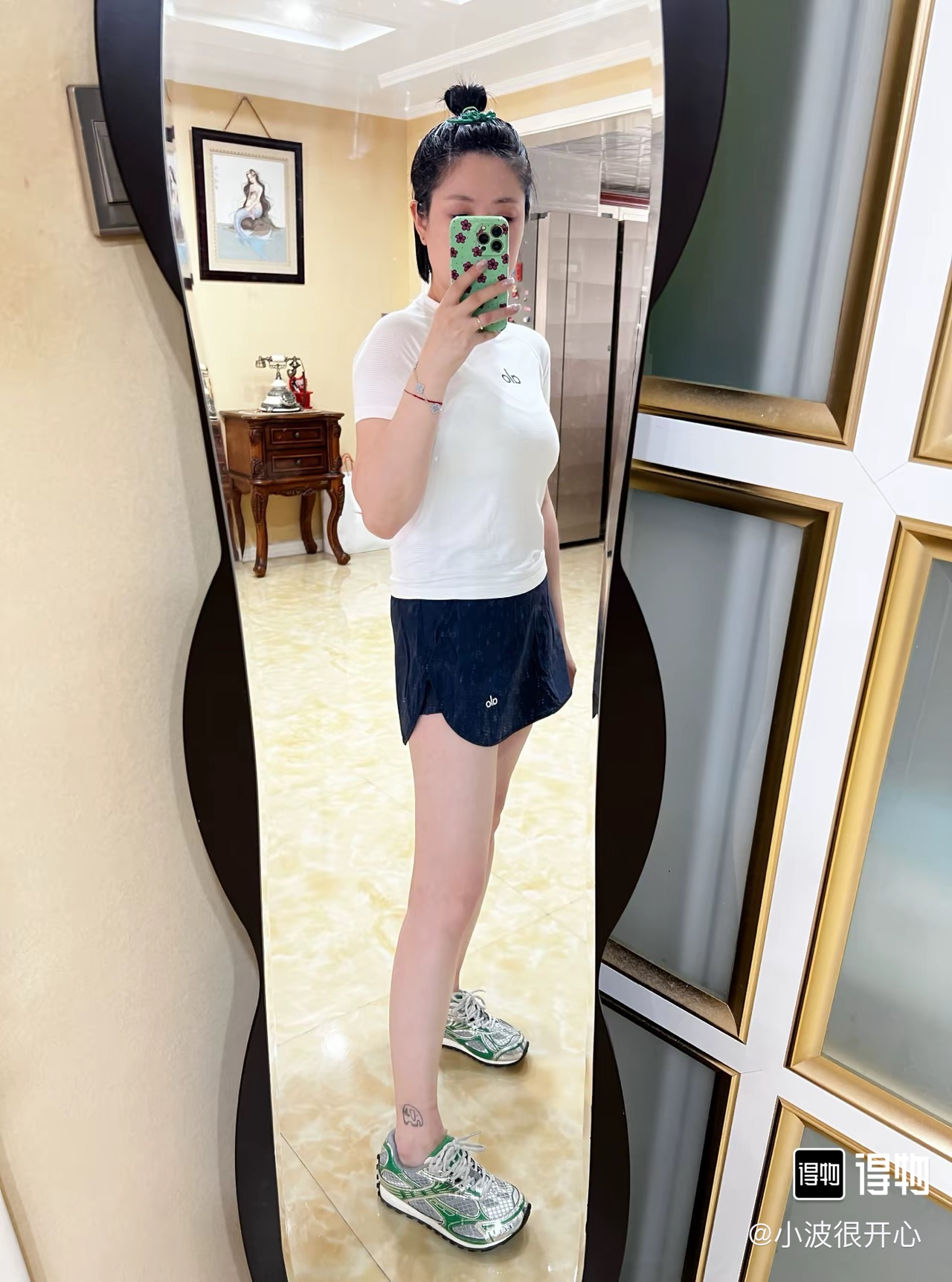 NO:346601,Fashion items for demonstration,19860909时尚单品 上脚示范,,Men's shoes