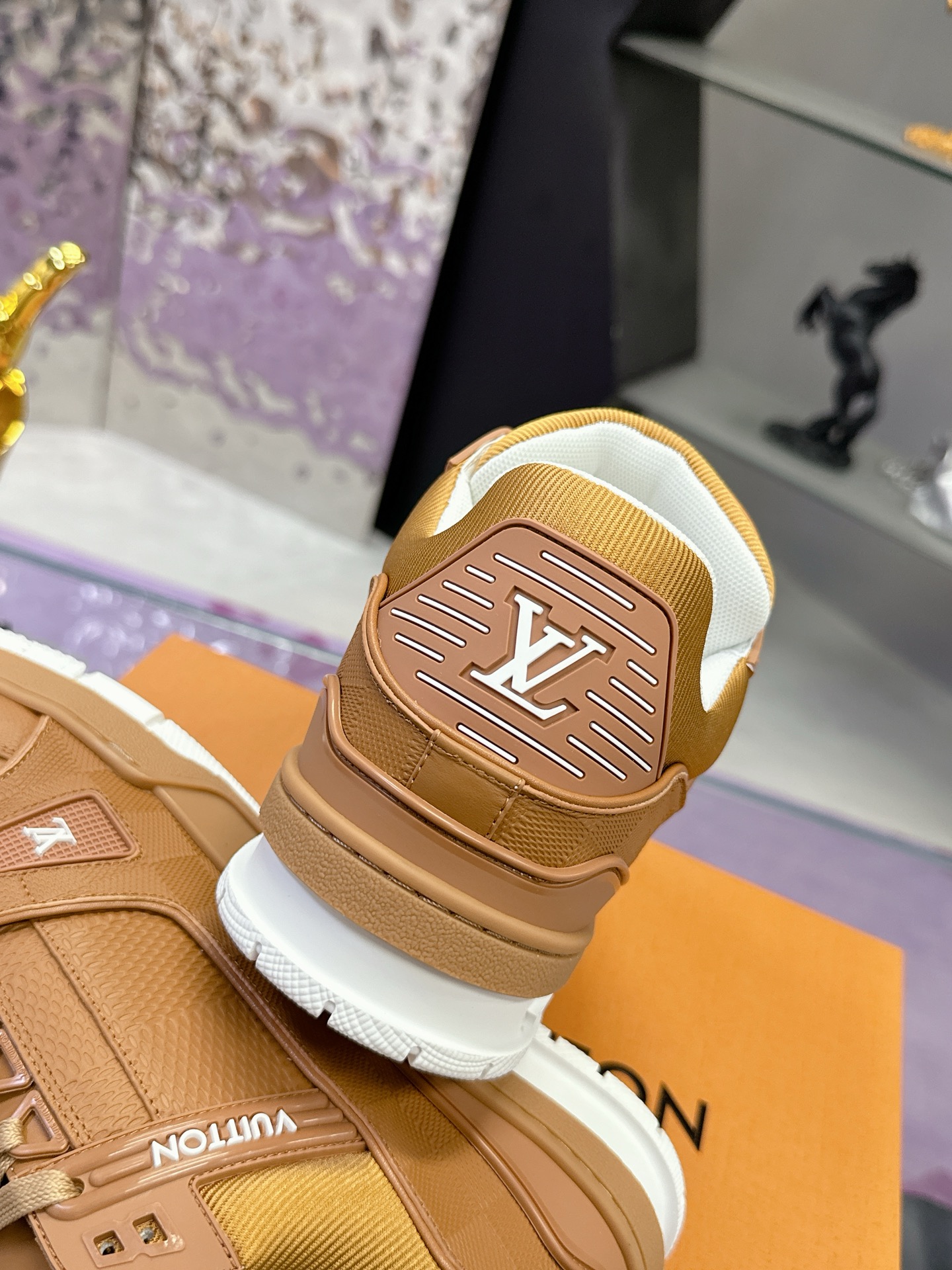 LV Trainer Maxi スニーカー - 上質なレザーと快適な履き心地