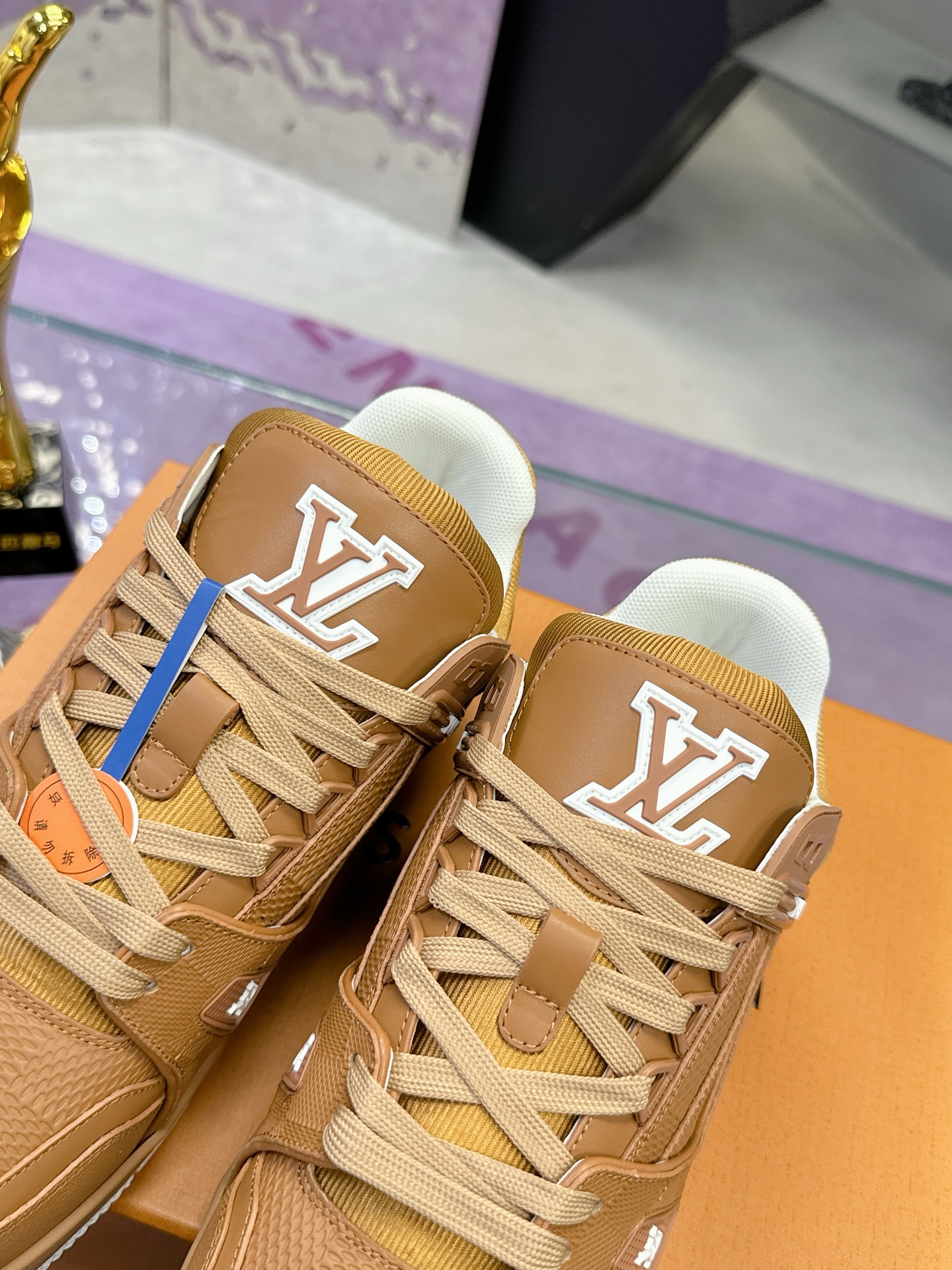 LV Trainer Maxi スニーカー - 上質なレザーと快適な履き心地
