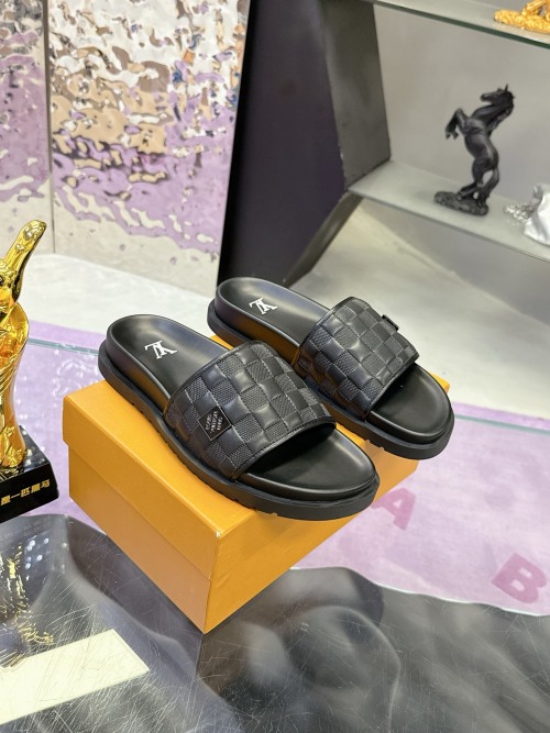 Louis Vuitton Lv2025 Men's Embossed Leather Slides Sandals 1 Louis Vuitton Lv2025 Men's Embossed Leather Slides Sandals