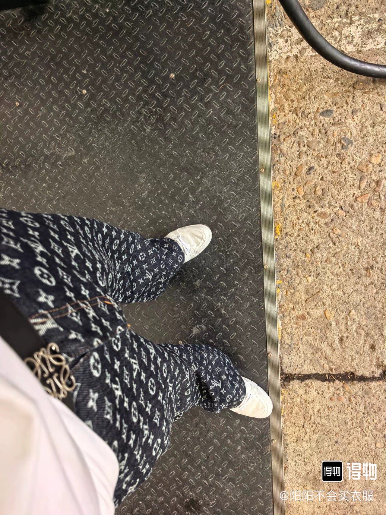 Zapato Louis Vuitton Serie Lv — photo 9