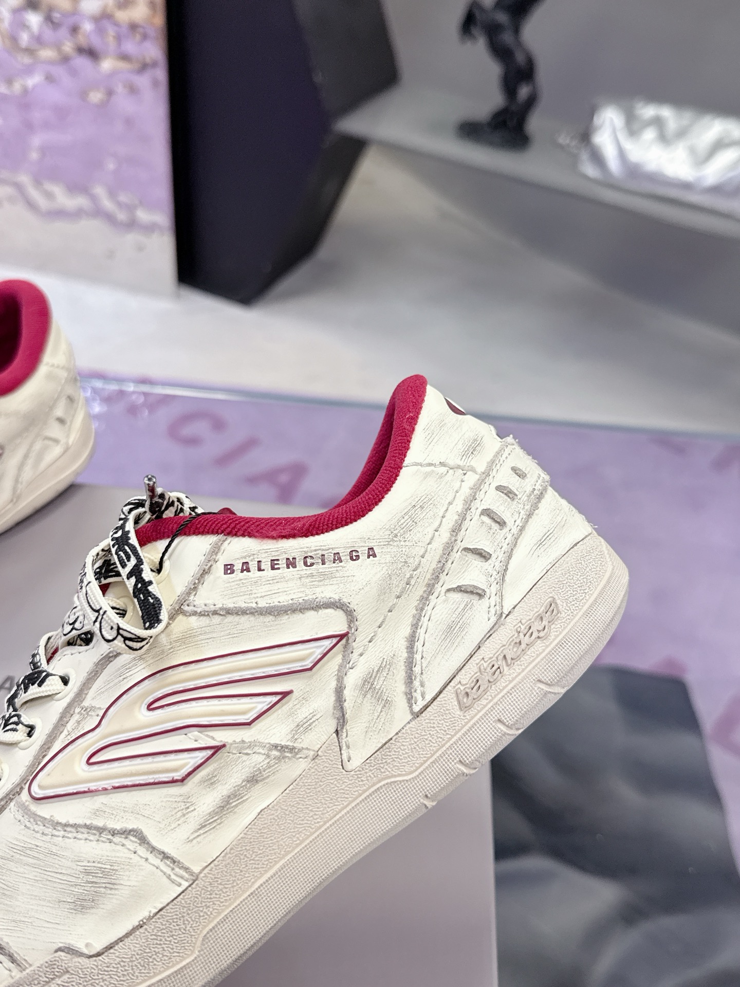 “Balenciaga Paris Family Autumn Winter Sneakers: Superstar Redgrass with Parisian B Sign, Retro Design, Cow Skin, Rubber Sole” - 图片 7