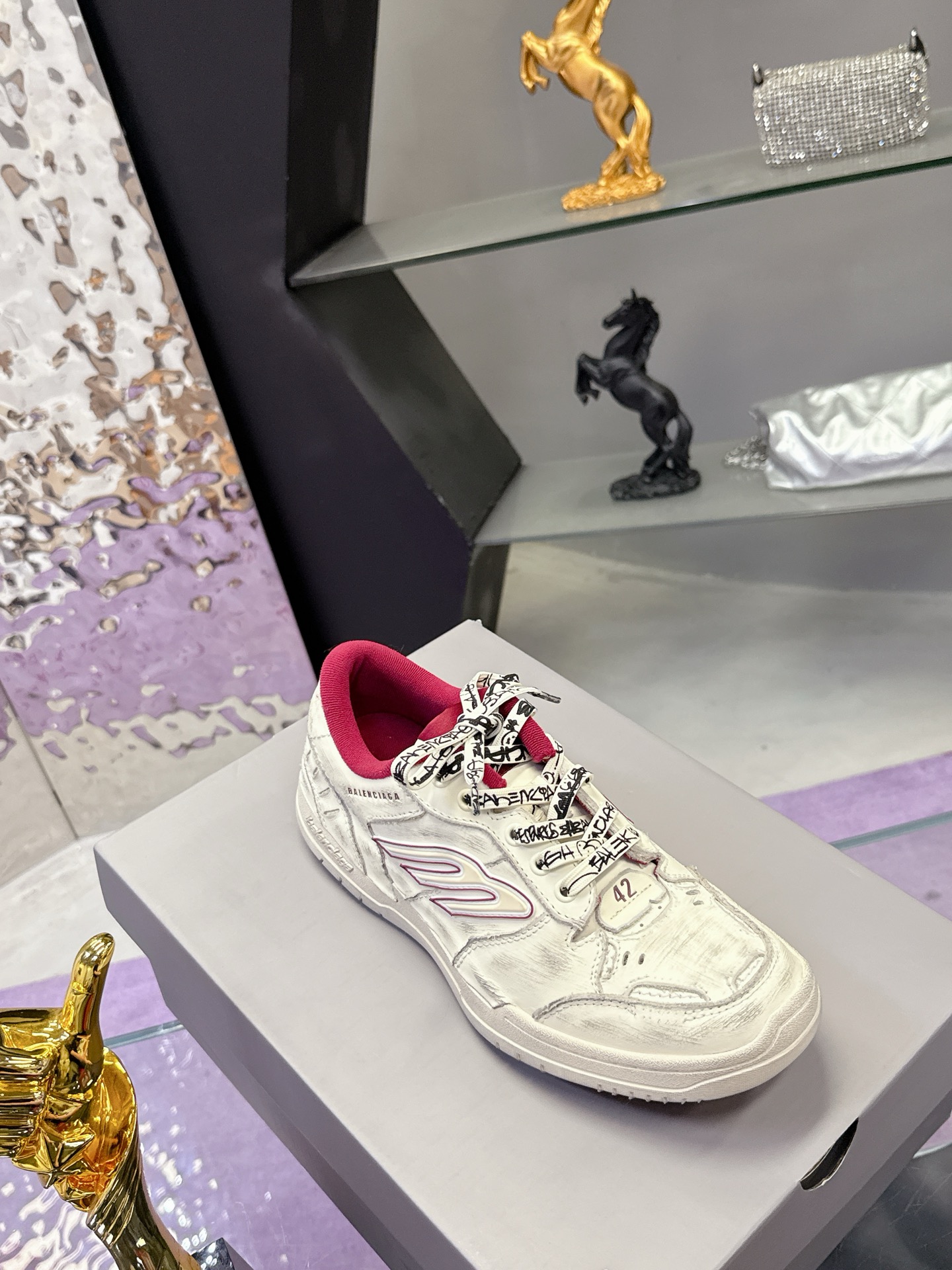 “Balenciaga Paris Family Autumn Winter Sneakers: Superstar Redgrass with Parisian B Sign, Retro Design, Cow Skin, Rubber Sole” - 图片 5