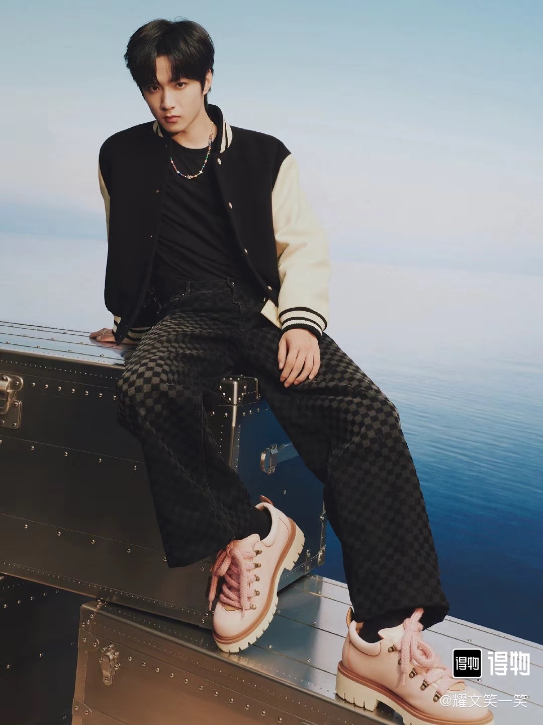 NO:347355,Presentation of the same style as the stars, the latest official style,19860909上脚示范 明星同款 官方最新款,,Men's shoes