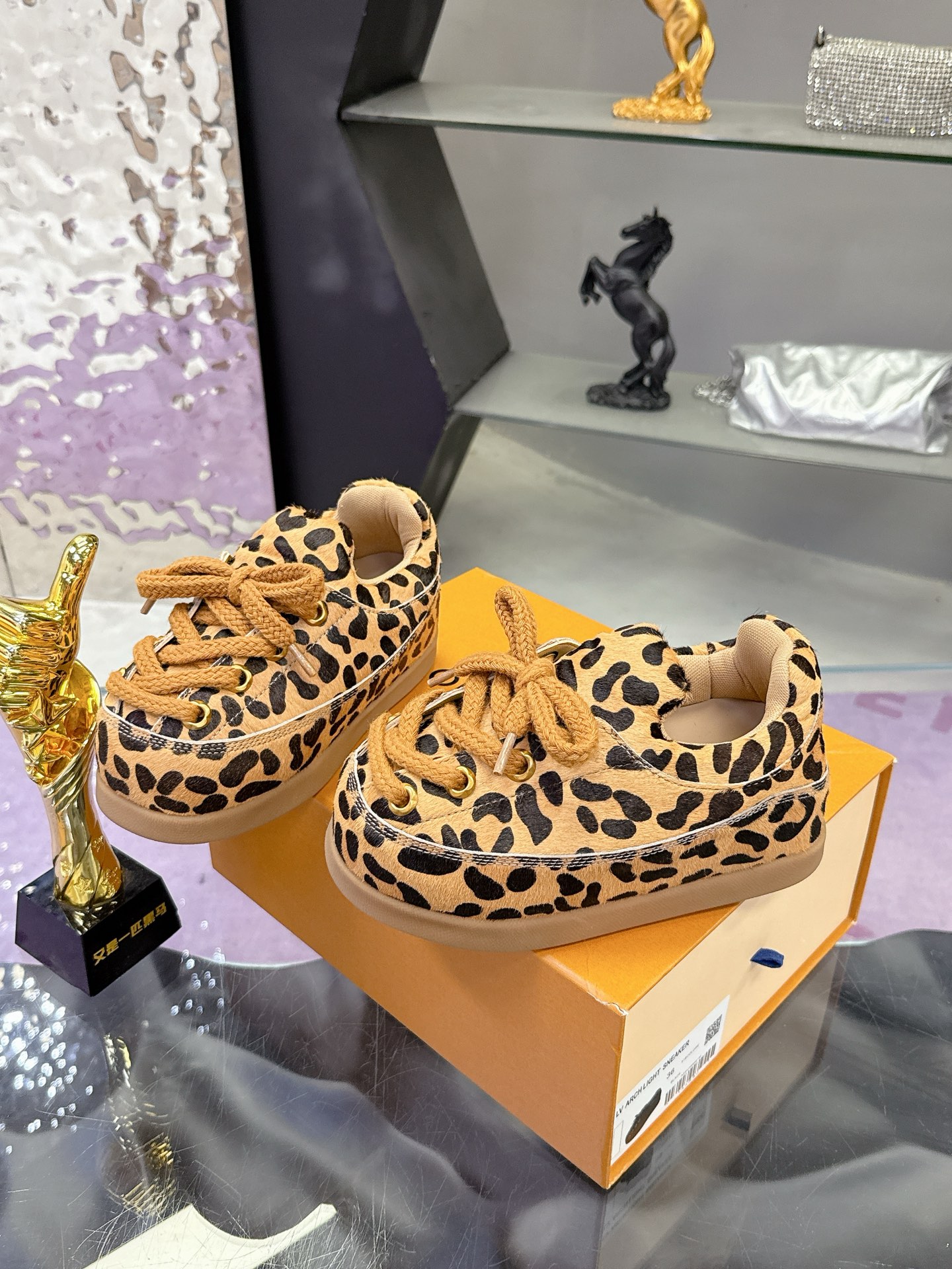 Louis Vuitton 大人気カップルスニーカー 新作