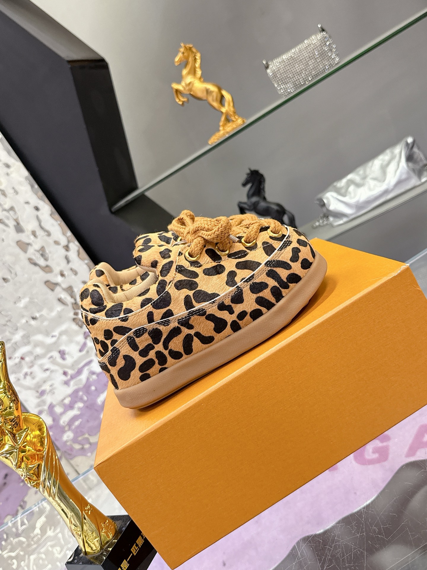 Louis Vuitton 大人気カップルスニーカー 新作