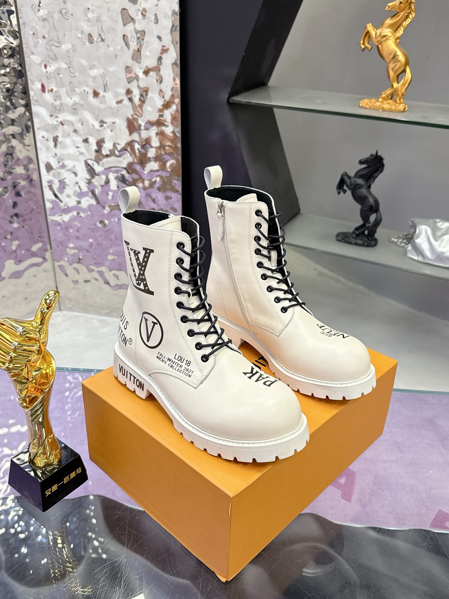 Louis Vuitton 涂鸦系列 厚底カップルシューズ