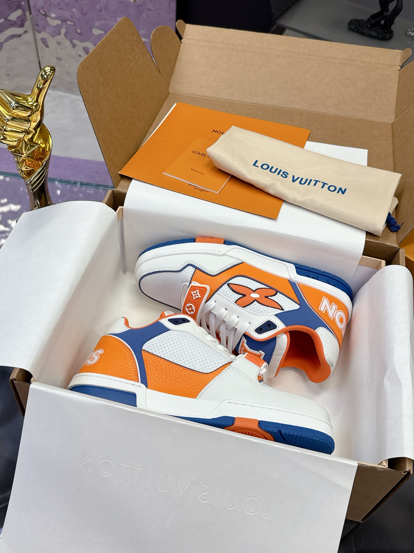 ルイ・ヴィトン LV Trainer スニーカー 男女兼用 最高級デザイン