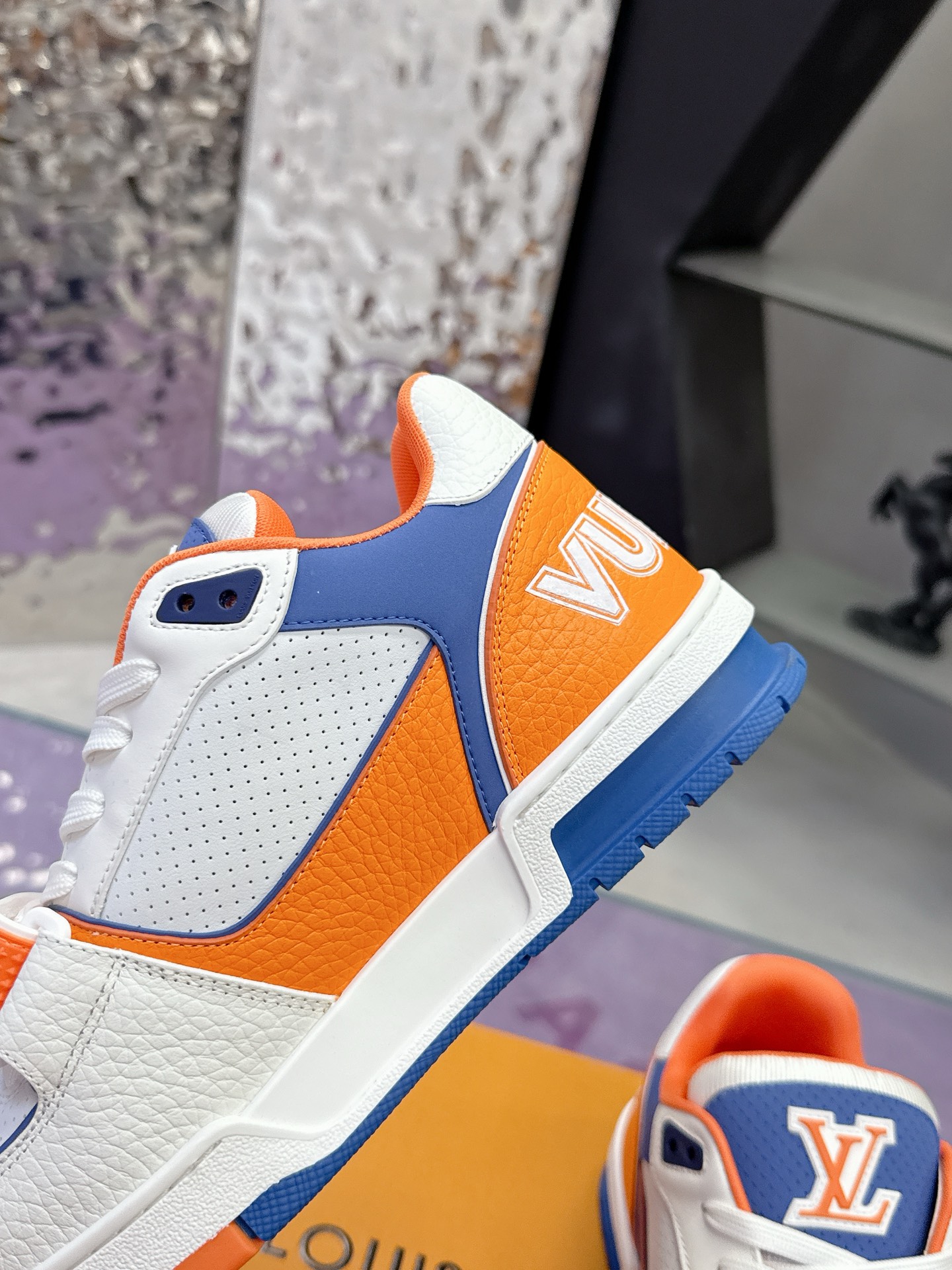 ルイ・ヴィトン LV Trainer スニーカー 男女兼用 最高級デザイン