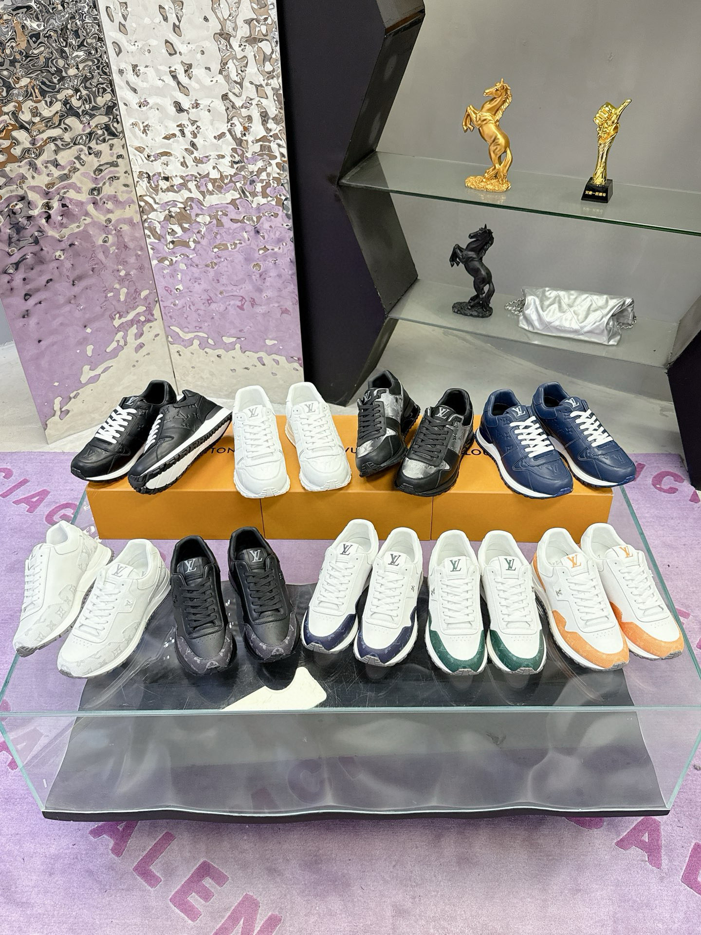 NO:605171,Collection picture Lv sneaker series, louis vuitton, sneakers19860909集合图 Lv运动鞋系列,,louis vuitton,sneakers,Men's shoes