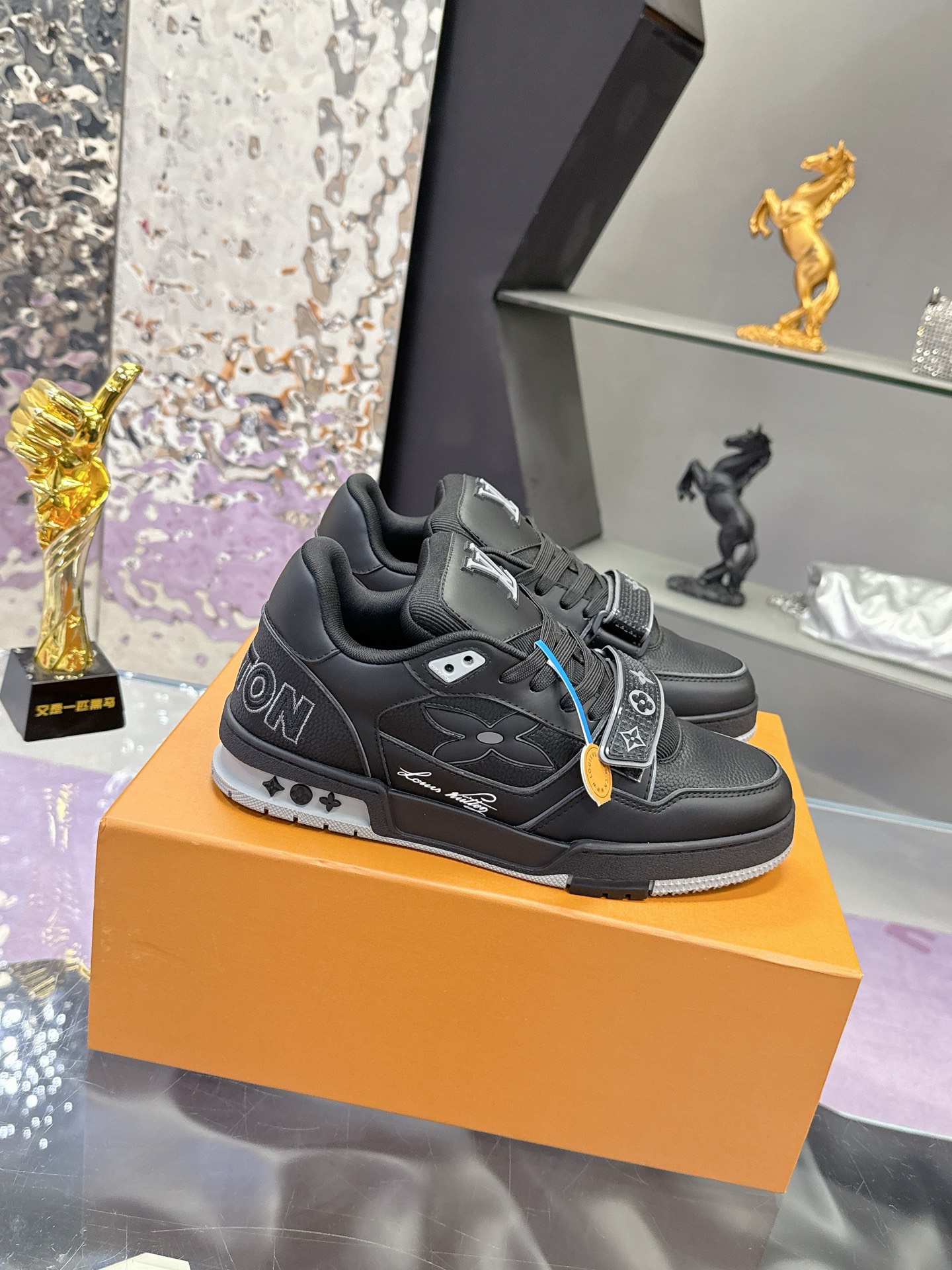 Louis Vuitton LV 路易威登L家 Trainer 25开春/新款 休闲 运动鞋 滑板鞋