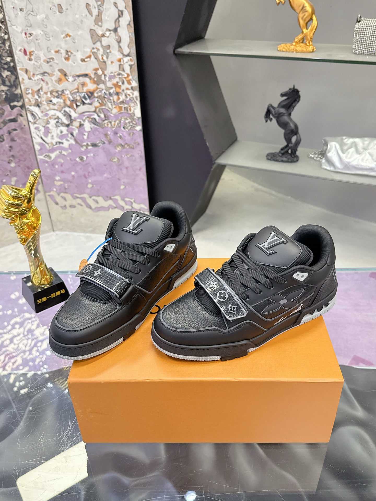 Louis Vuitton LV 路易威登L家 Trainer 25开春/新款 休闲 运动鞋 滑板鞋