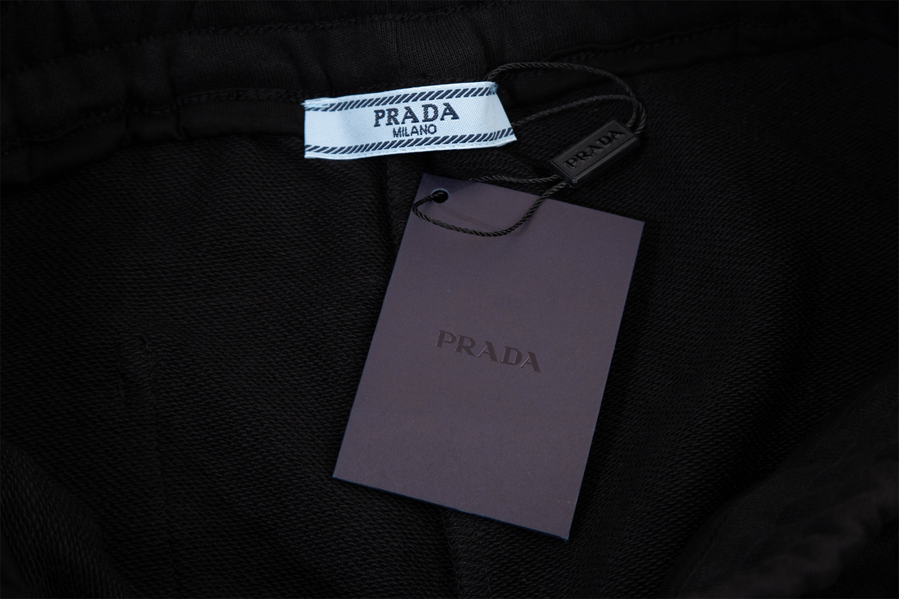 Prada/普拉达24ss 金属三角徽标织带串标短裤