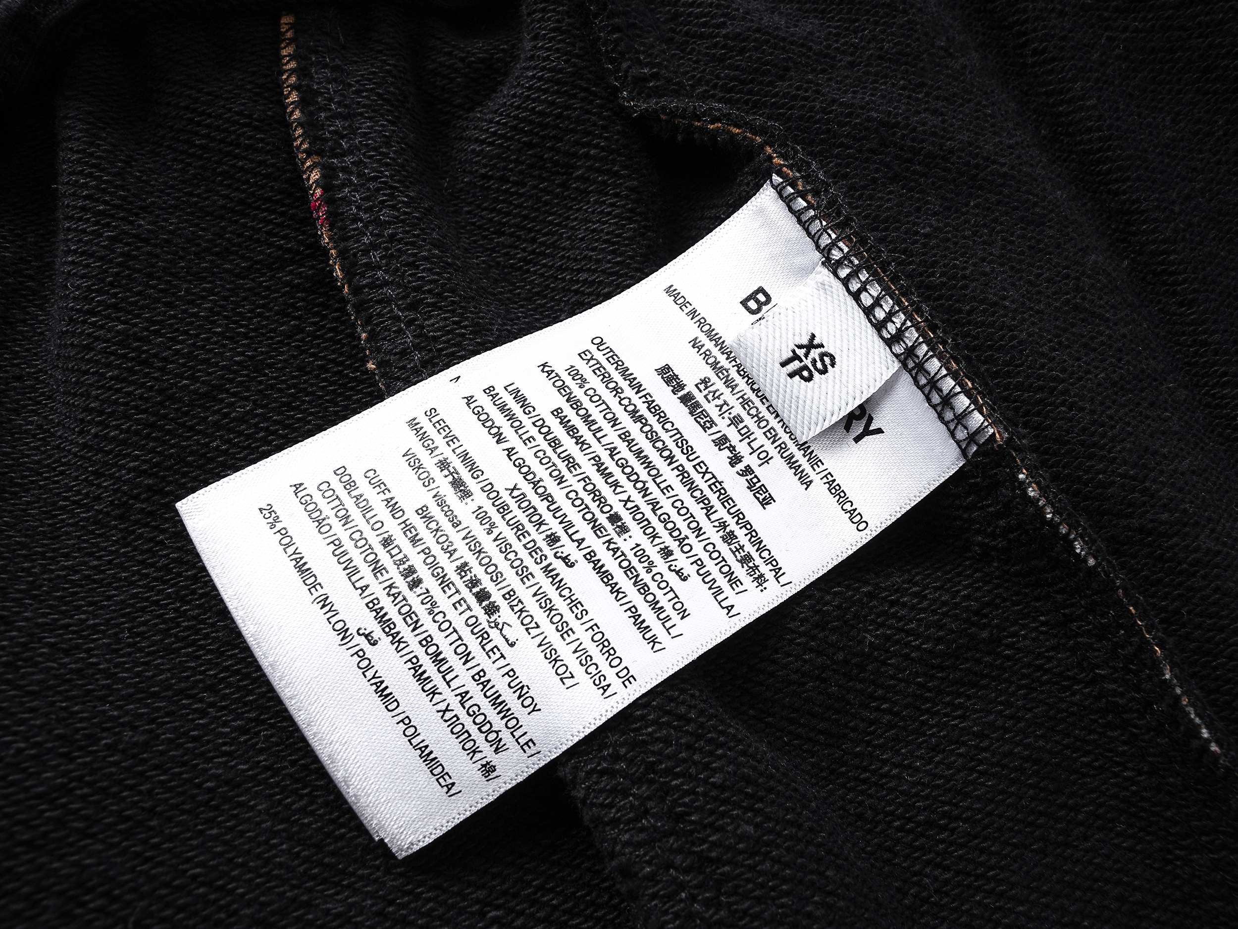 Burberry/巴宝莉 侧边网格线条短裤黑色-Chinese UA Cheap High Quatity Brand Clothes Bags handbags Sneakers wholesale wholesaler seller from China Factory suppliers Fashion Clothing Shoes best Quality Beautiful Price Burberry/巴宝莉 侧边网格线条短裤黑色