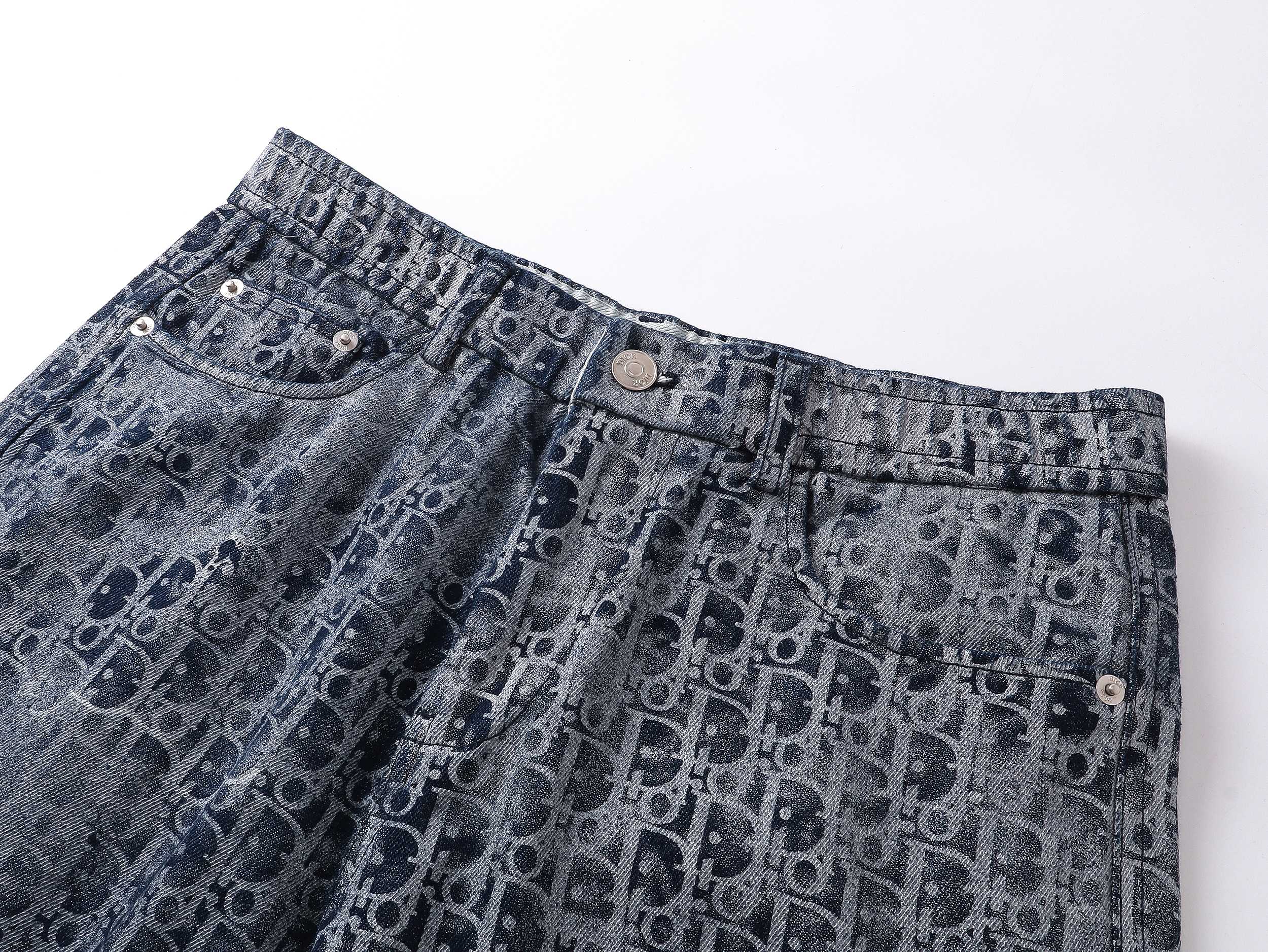 Dior/迪奥 25ss 满印牛仔短裤 兰-Chinese UA Cheap High Quatity Brand Clothes Bags handbags Sneakers wholesale wholesaler seller from China Factory suppliers Fashion Clothing Shoes best Quality Beautiful Price Dior/迪奥 25ss 满印牛仔短裤 兰