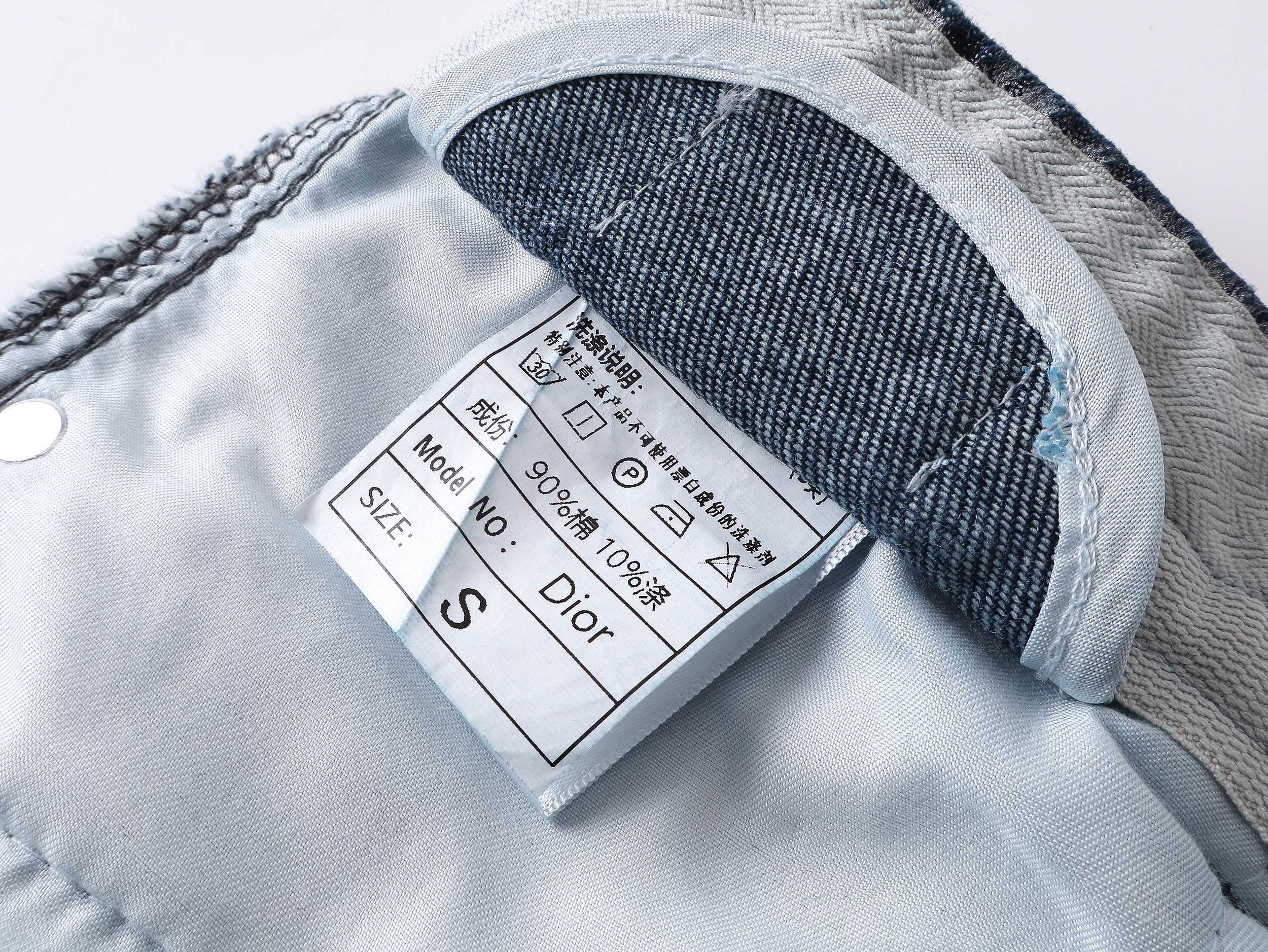 Dior/迪奥 25ss 满印牛仔短裤 兰-Chinese UA Cheap High Quatity Brand Clothes Bags handbags Sneakers wholesale wholesaler seller from China Factory suppliers Fashion Clothing Shoes best Quality Beautiful Price Dior/迪奥 25ss 满印牛仔短裤 兰