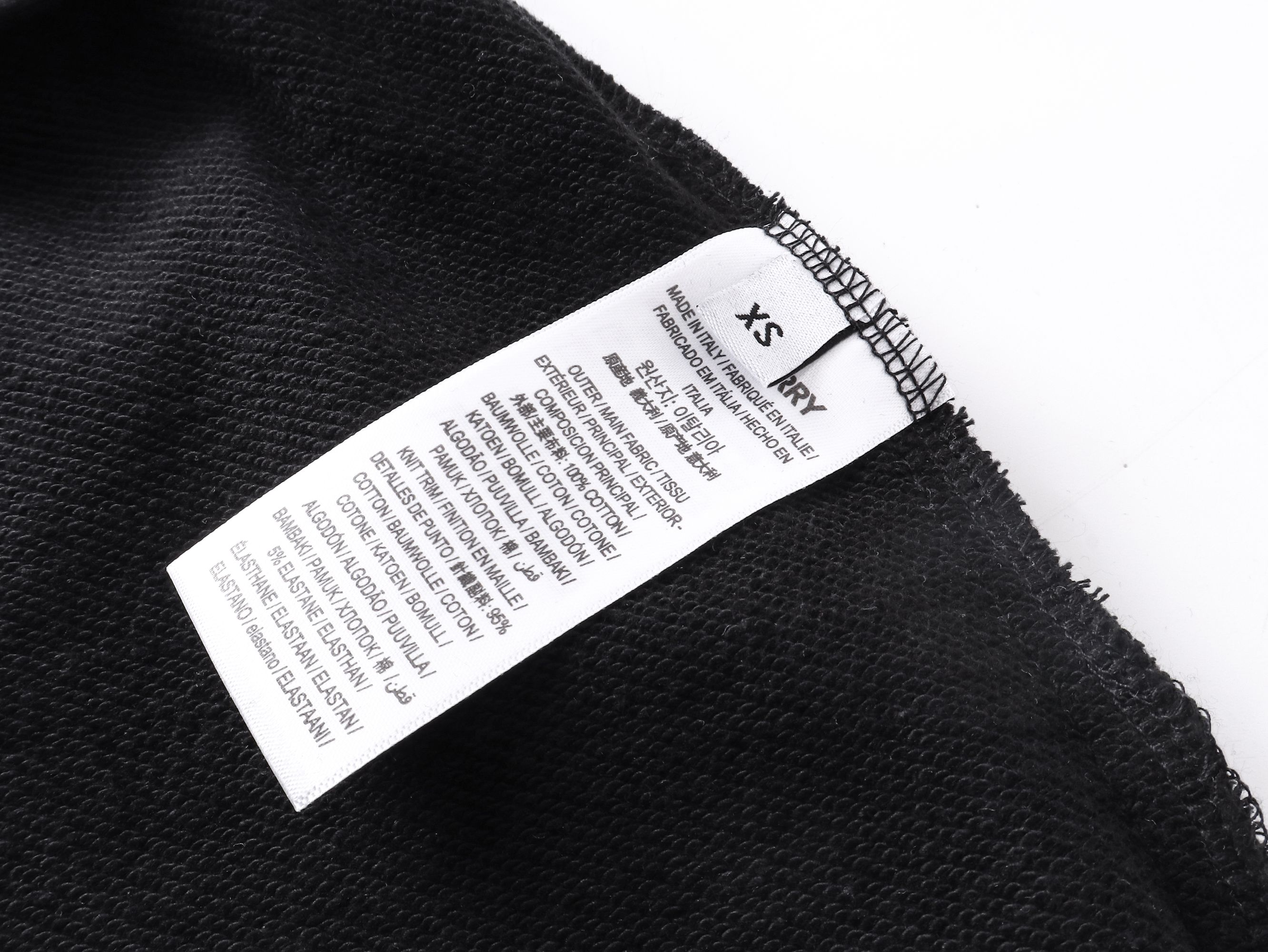 Burberry/巴宝莉 25ss 战马刺绣短裤黑色 白色 宽松版型-Chinese UA Cheap High Quatity Brand Clothes Bags handbags Sneakers wholesale wholesaler seller from China Factory suppliers Fashion Clothing Shoes best Quality Beautiful Price Burberry/巴宝莉 25ss 战马刺绣短裤黑色 白色 宽松版型