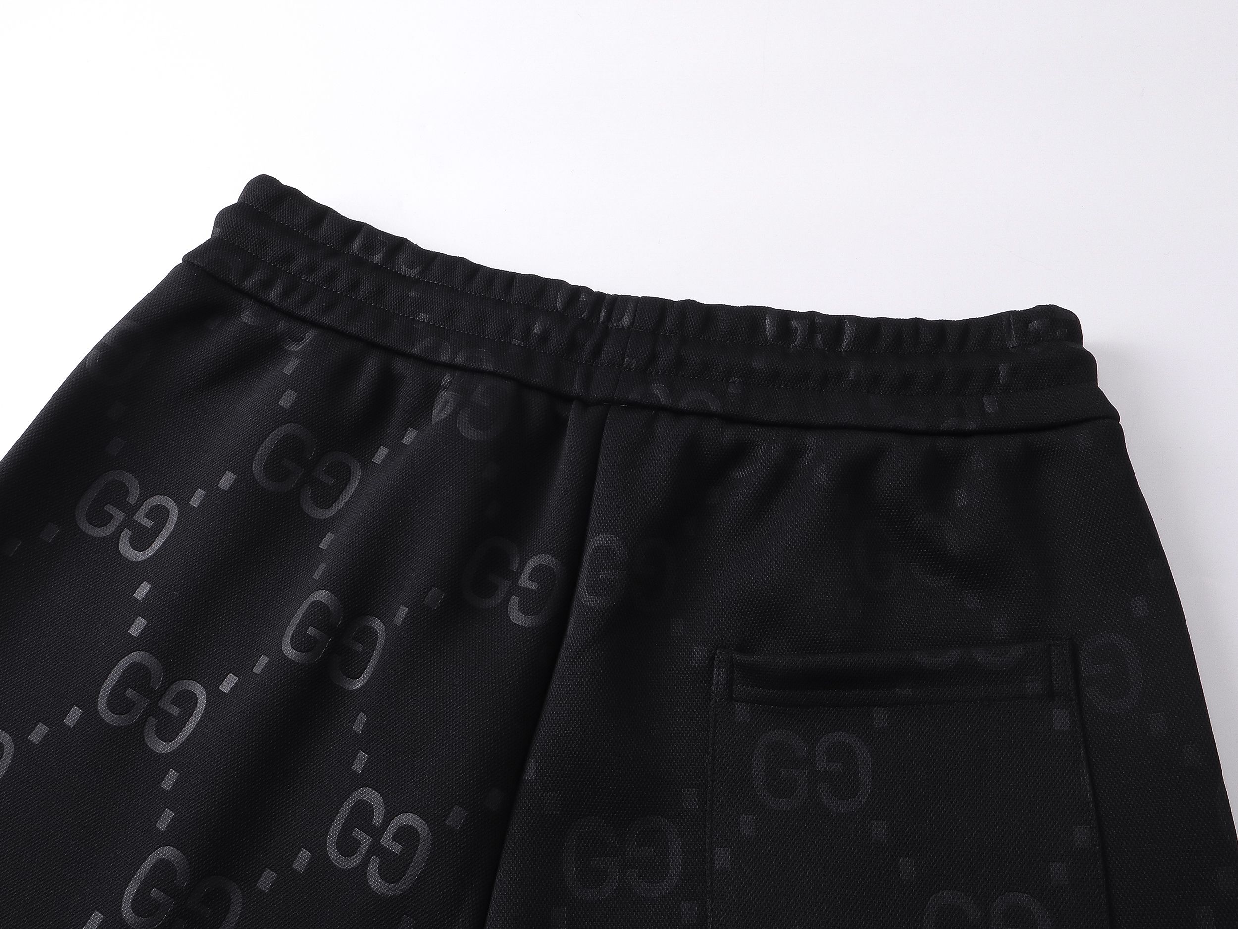 Gucci/古驰 GG全印提花暗纹短裤