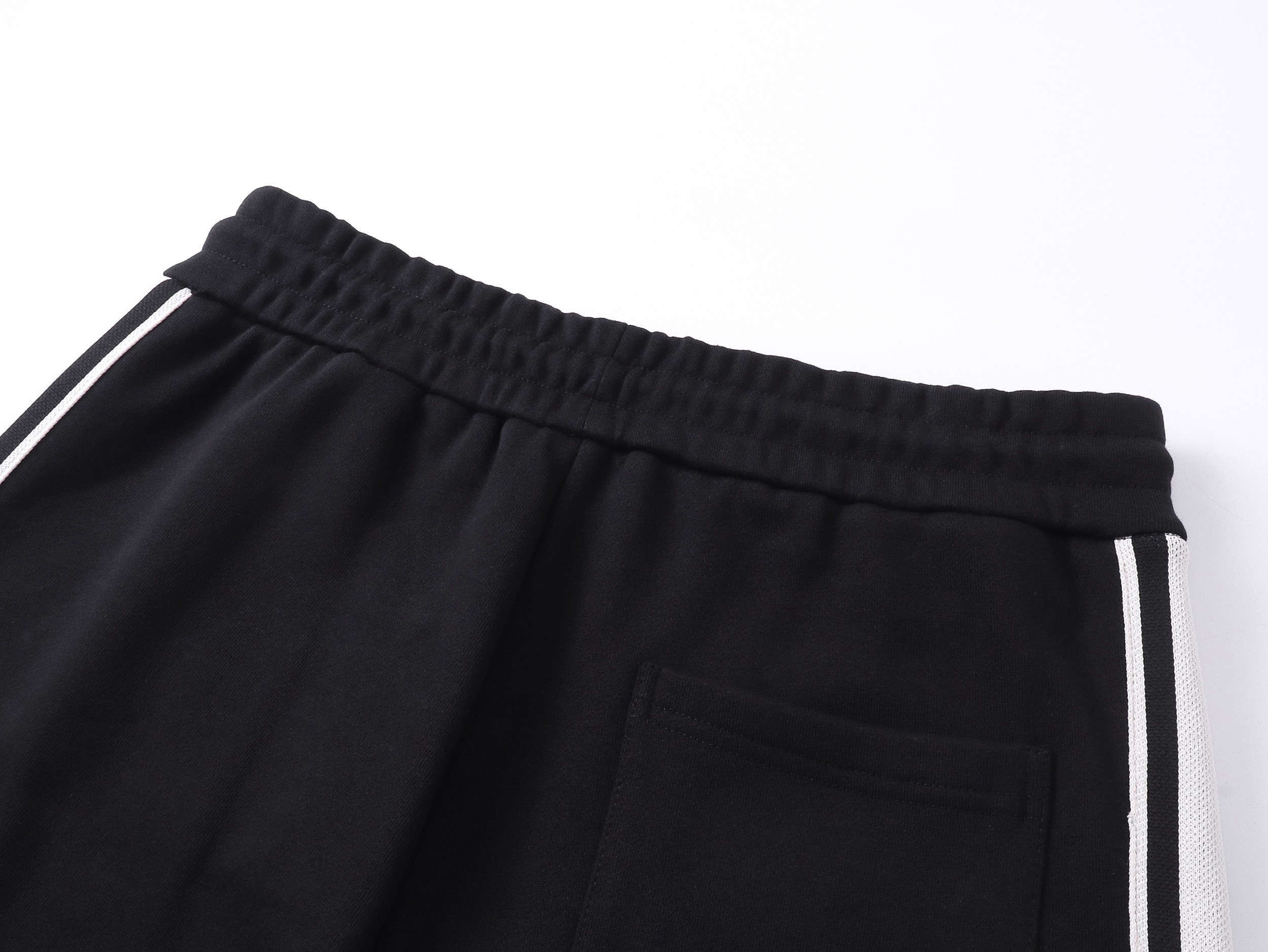 Celine/赛琳 25ss 经典刺绣织带短裤 复古潮流织带点缀松紧腰休闲五分裤