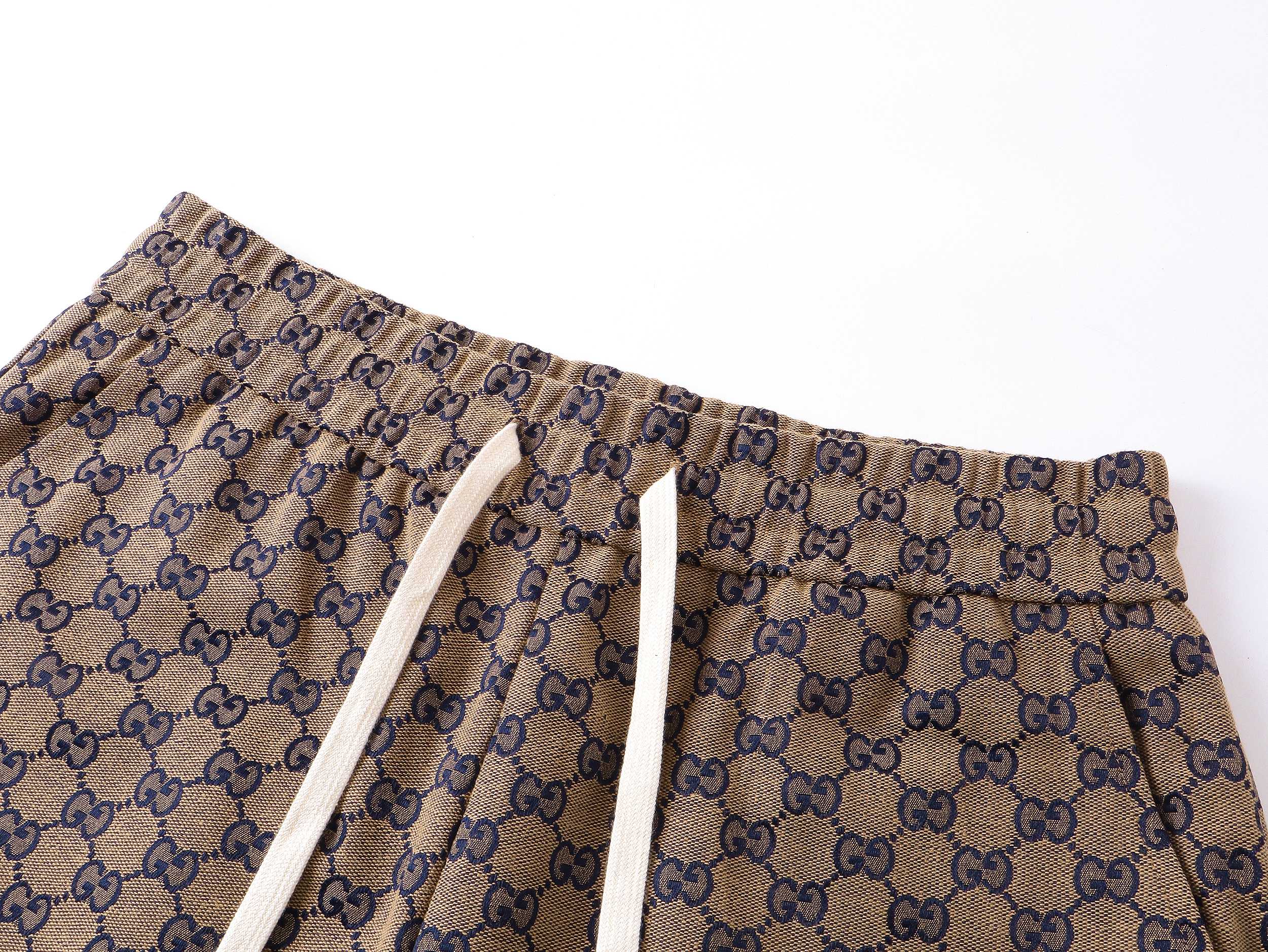 Gucci/古驰 25ss 老花满印牛仔短裤 休闲短裤五分裤 卡其