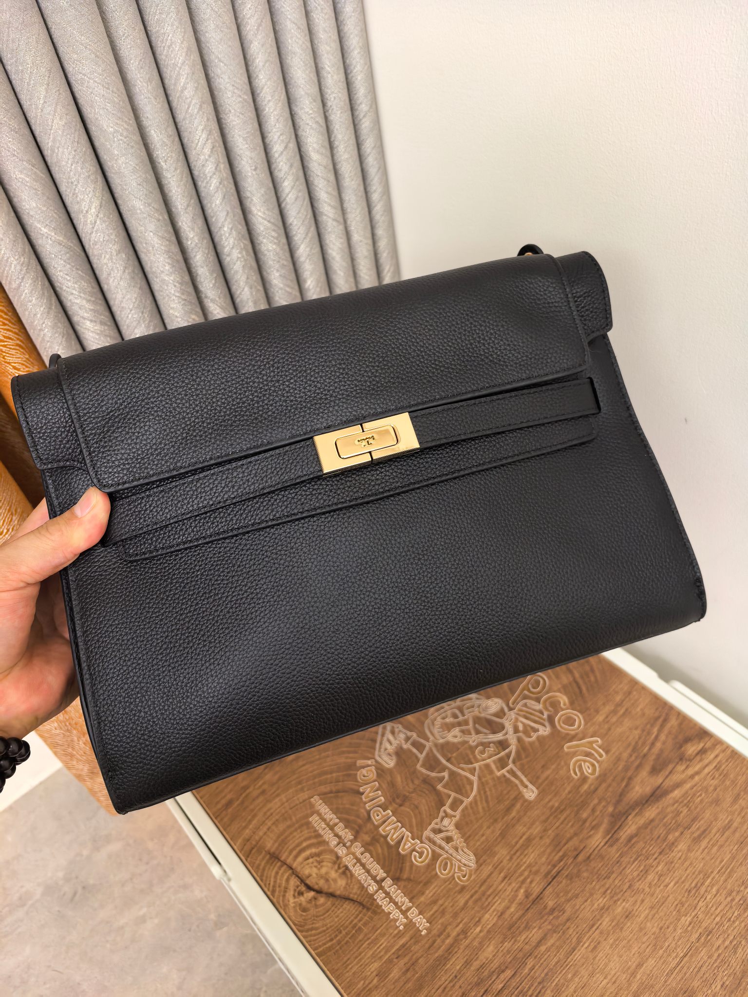 Tory Burch ～Tory Burch Lee系列肩背包