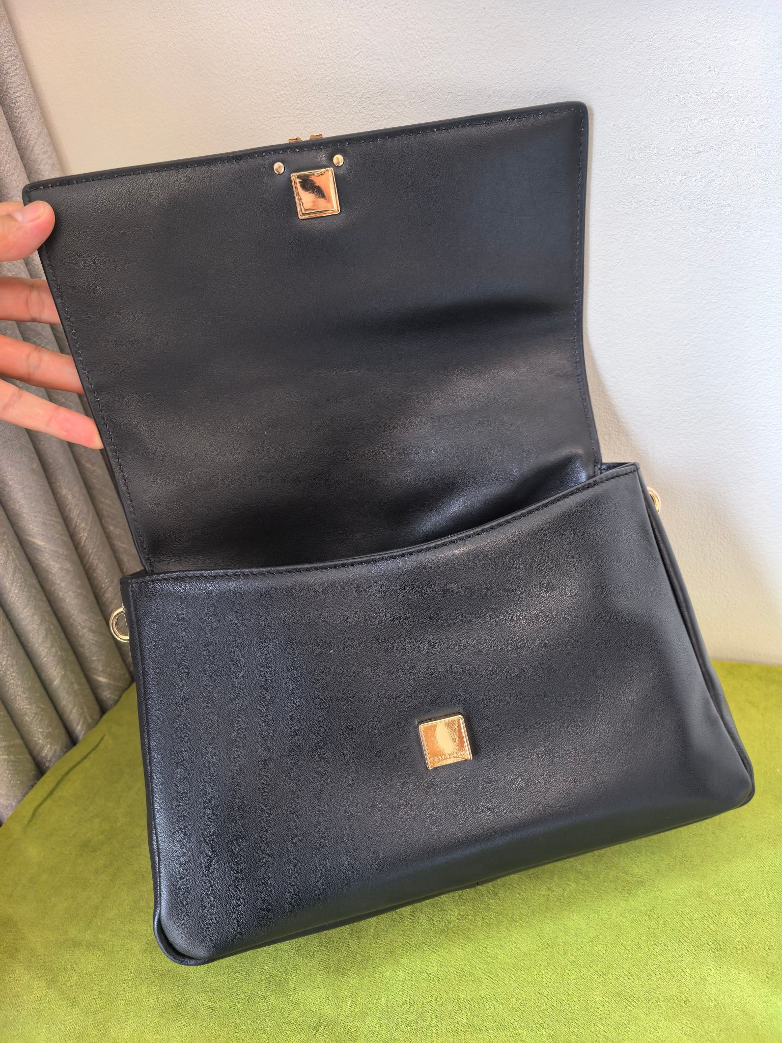 Tory Burch 1514 中号 ToryBurch Charlie 肩背包