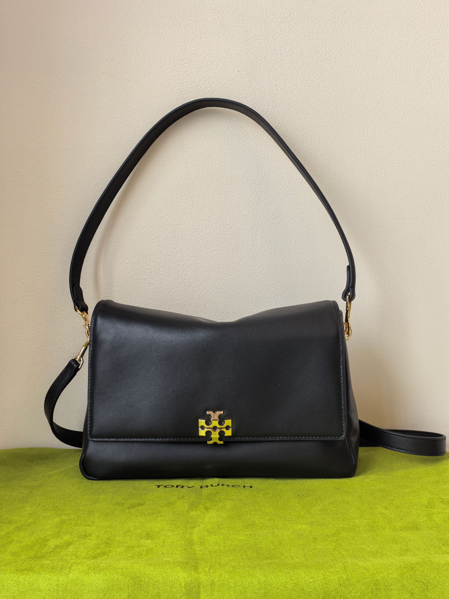 Tory Burch 1514 中号 ToryBurch Charlie 肩背包