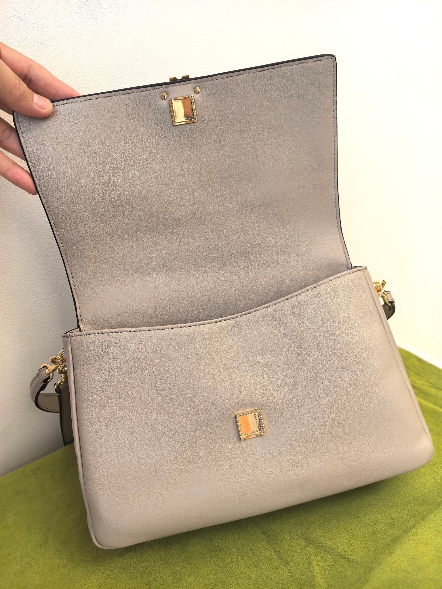 Tory Burch 1514 中号 ToryBurch Charlie 肩背包
