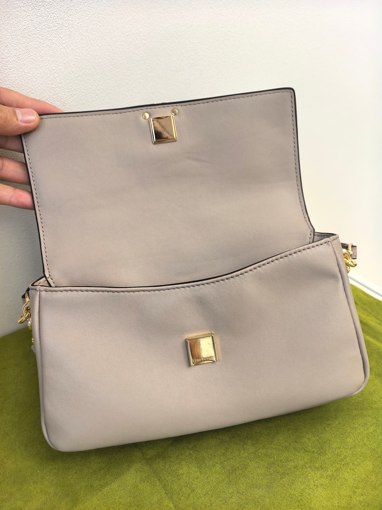 Tory Burch 1515 小号 Charlie 肩背包