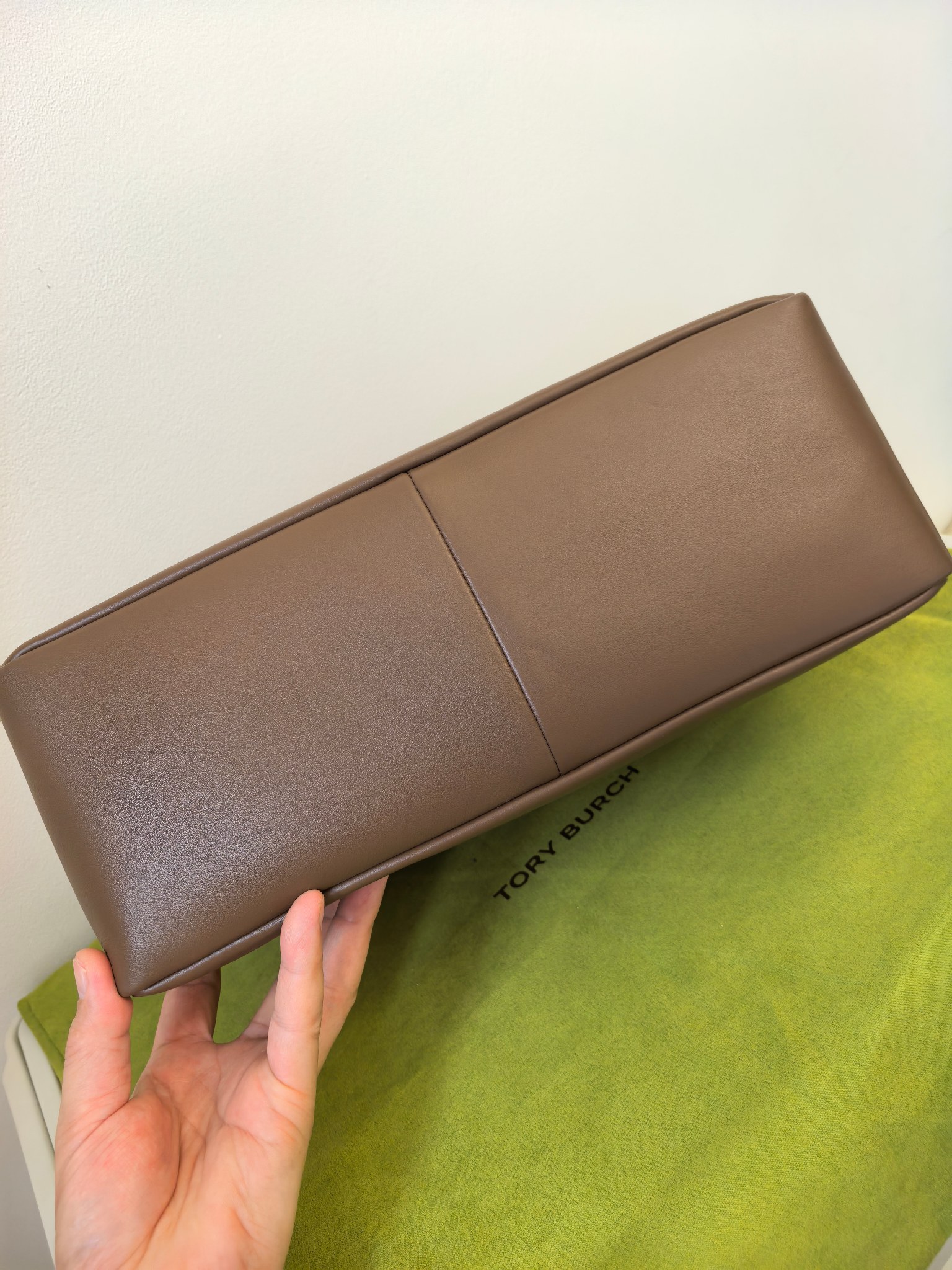 Tory Burch 1513 大号 ToryBurch Charlie 肩背包