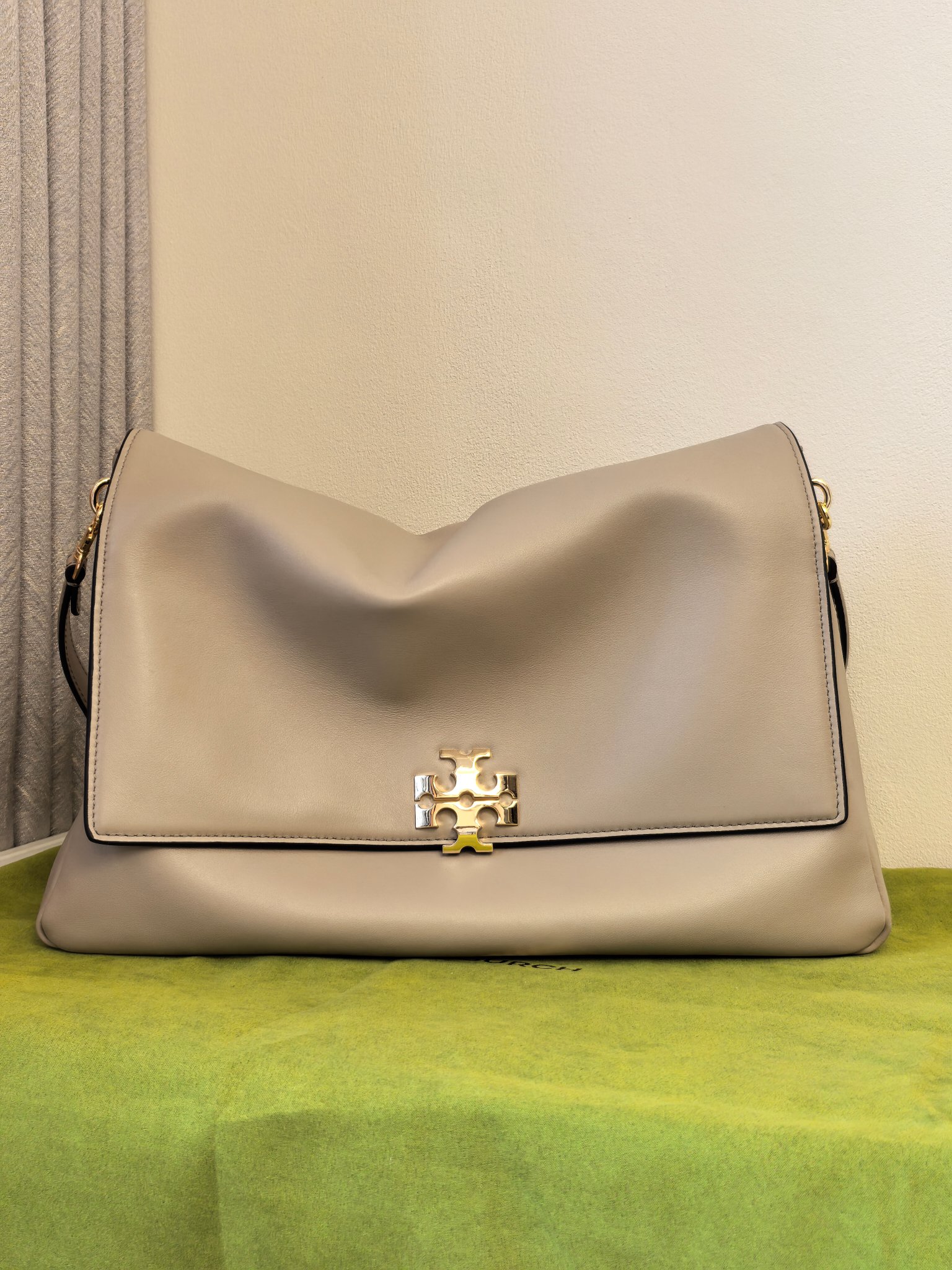 Tory Burch 1513 大号 ToryBurch Charlie 肩背包