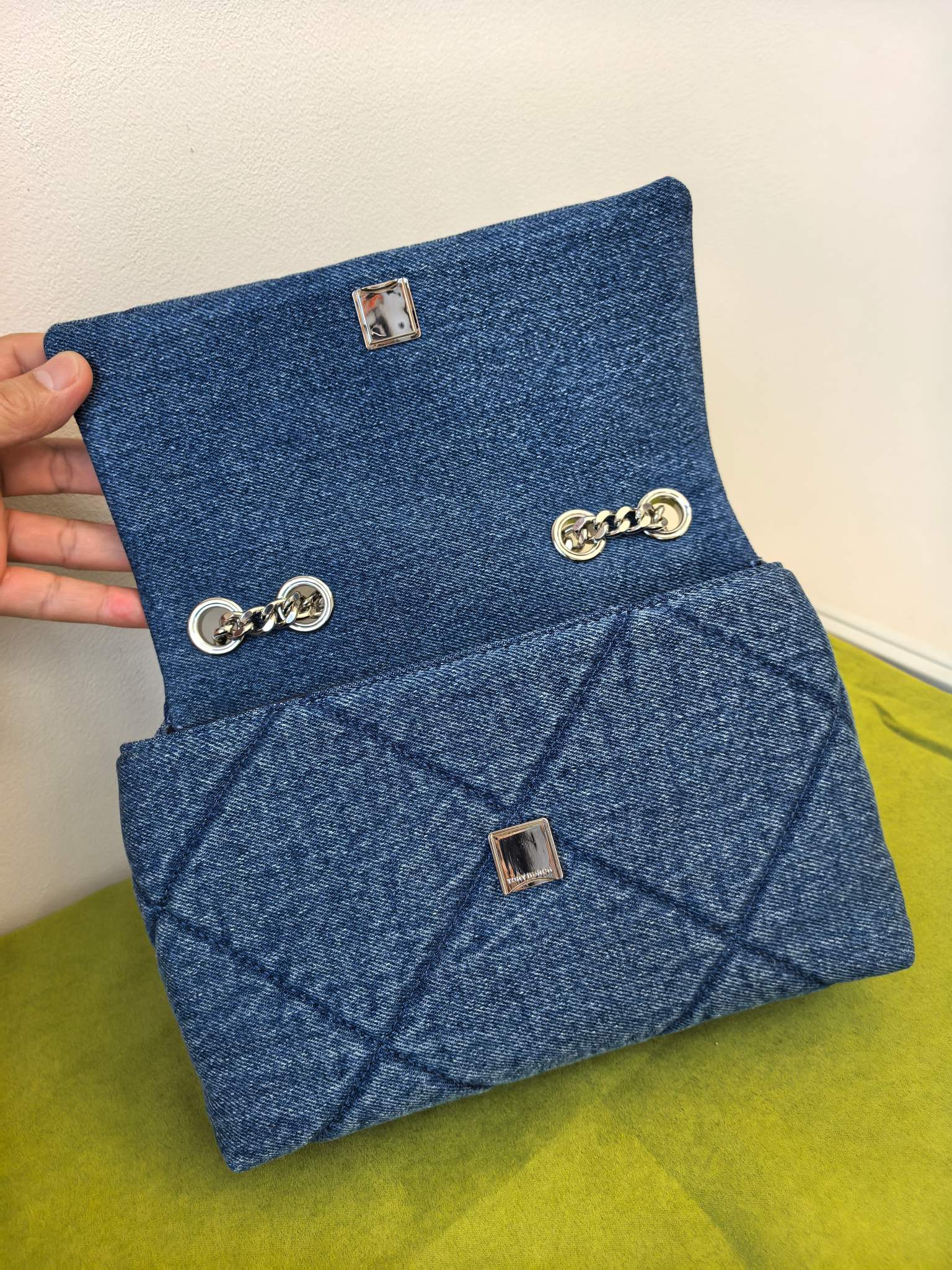 Tory Burch 编号512牛仔蓝 Kira好爱