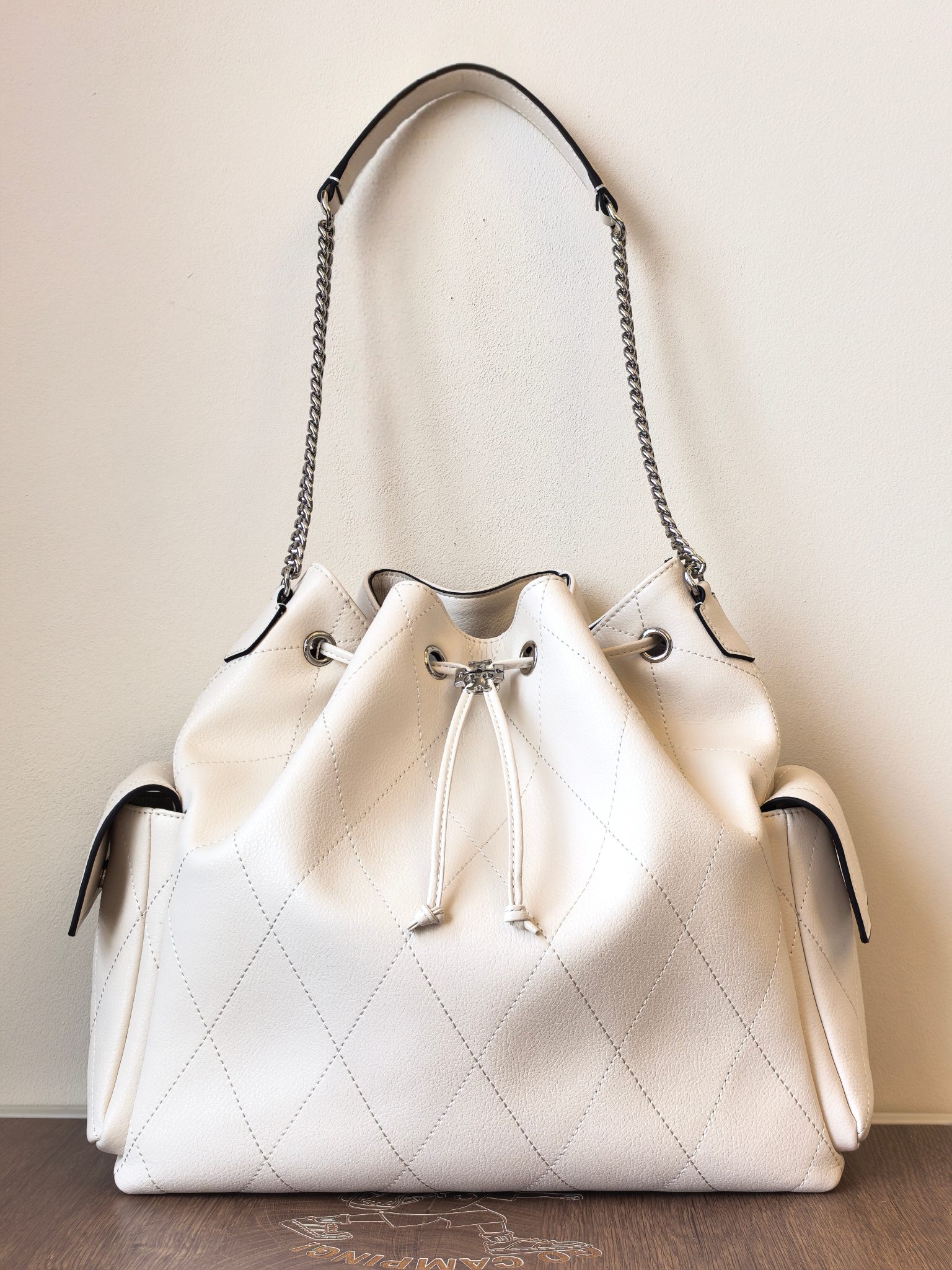 Tory Burch ToryBurch CHARLIE 大号绗缝抽绳肩背包