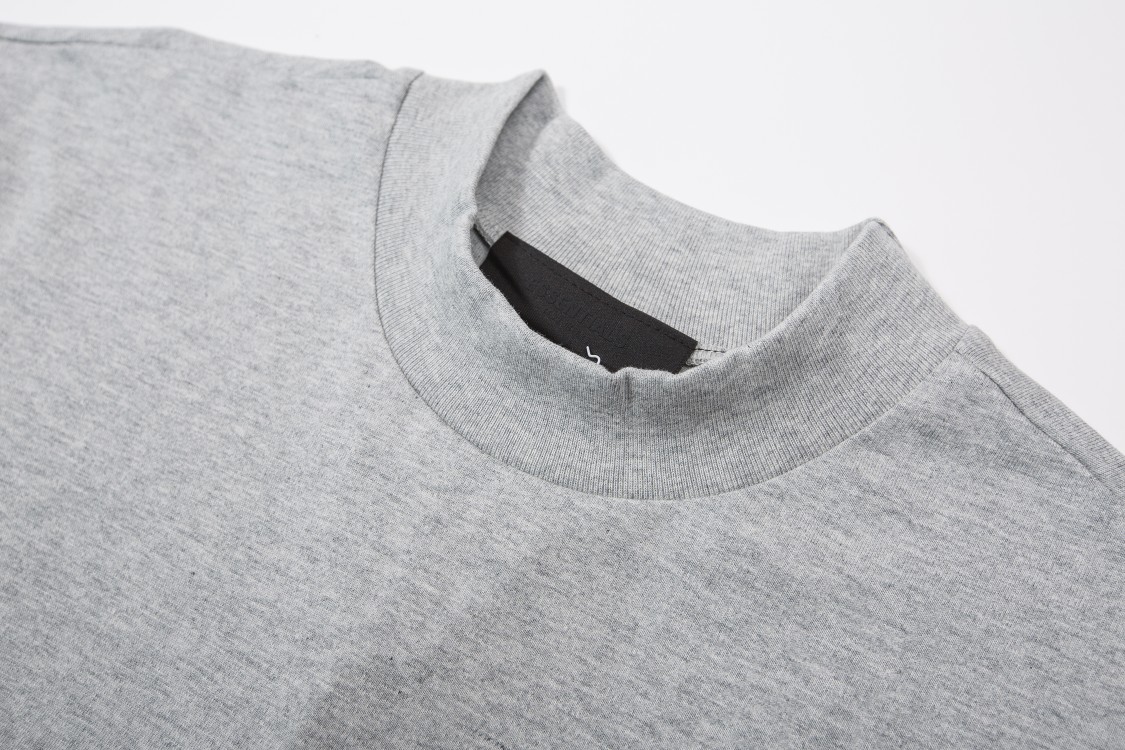 FEAR OF GOD ESSENTIALS T恤服装 7