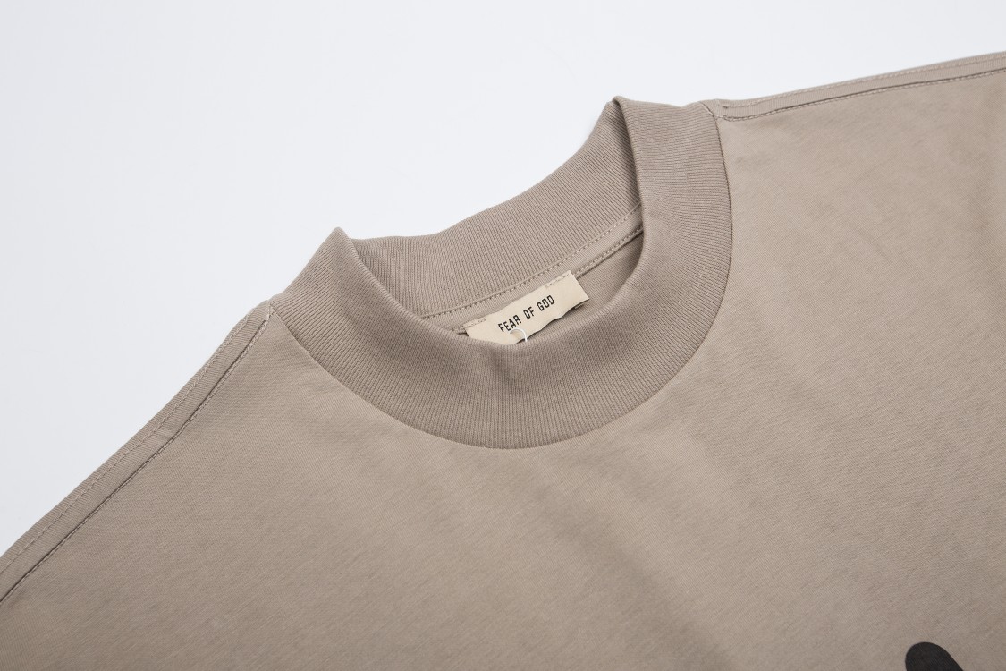 FEAR OF GOD ESSENTIALS 短袖T恤服装 4