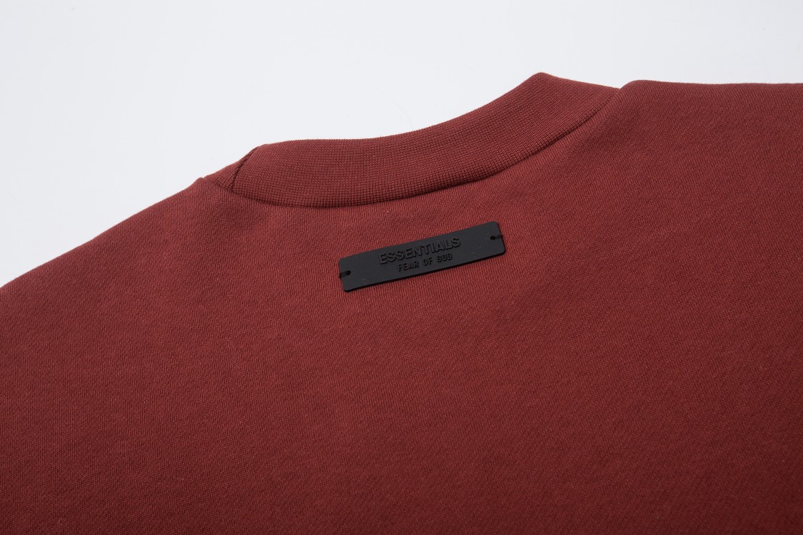 “FEAR OF GOD STATE Embossed Guard in Various Colors and Sizes” - 图片 9