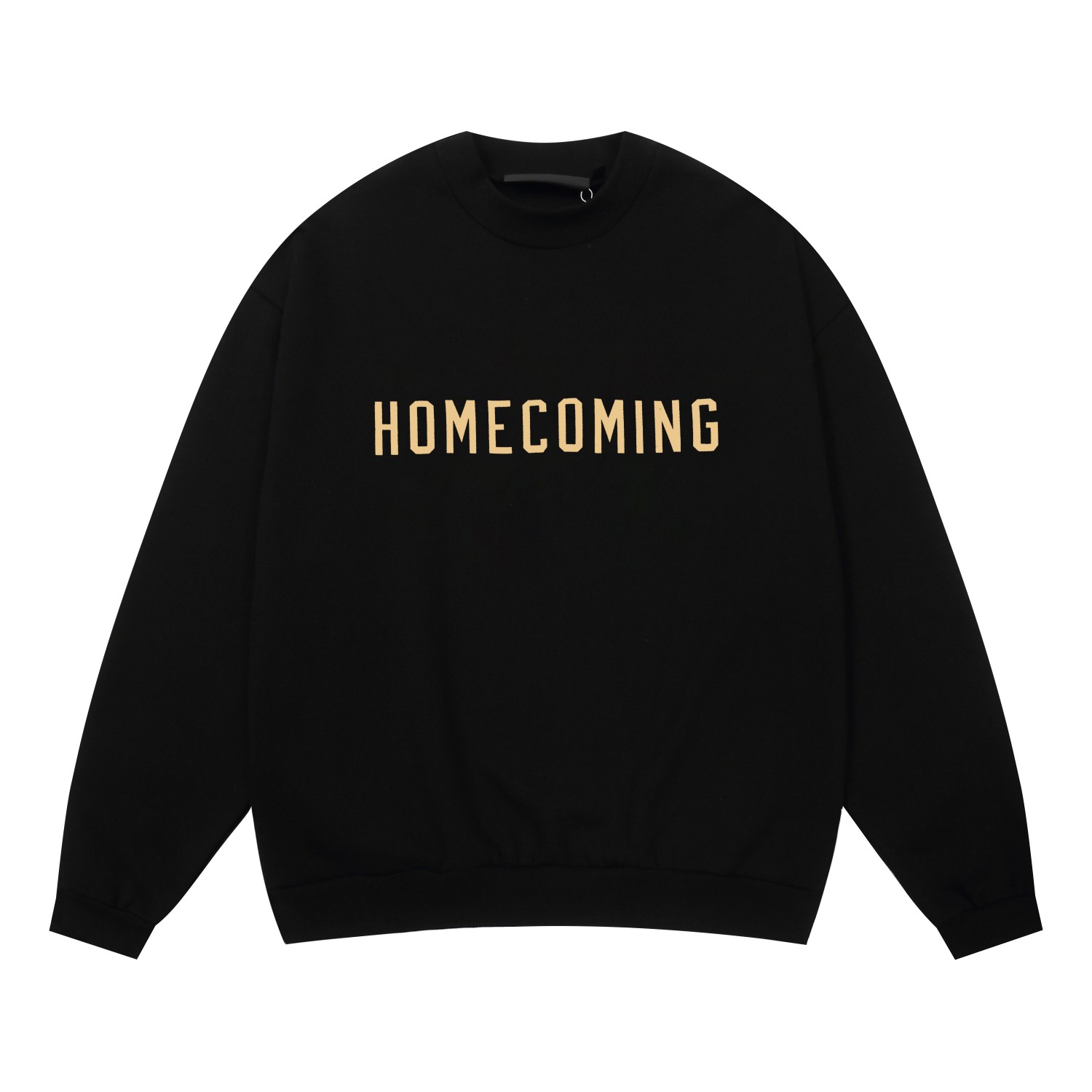 “FEAR OF GOD Homecoming Collection: Fog School Winds Collar Apparel in Various Colors” - 图片 2