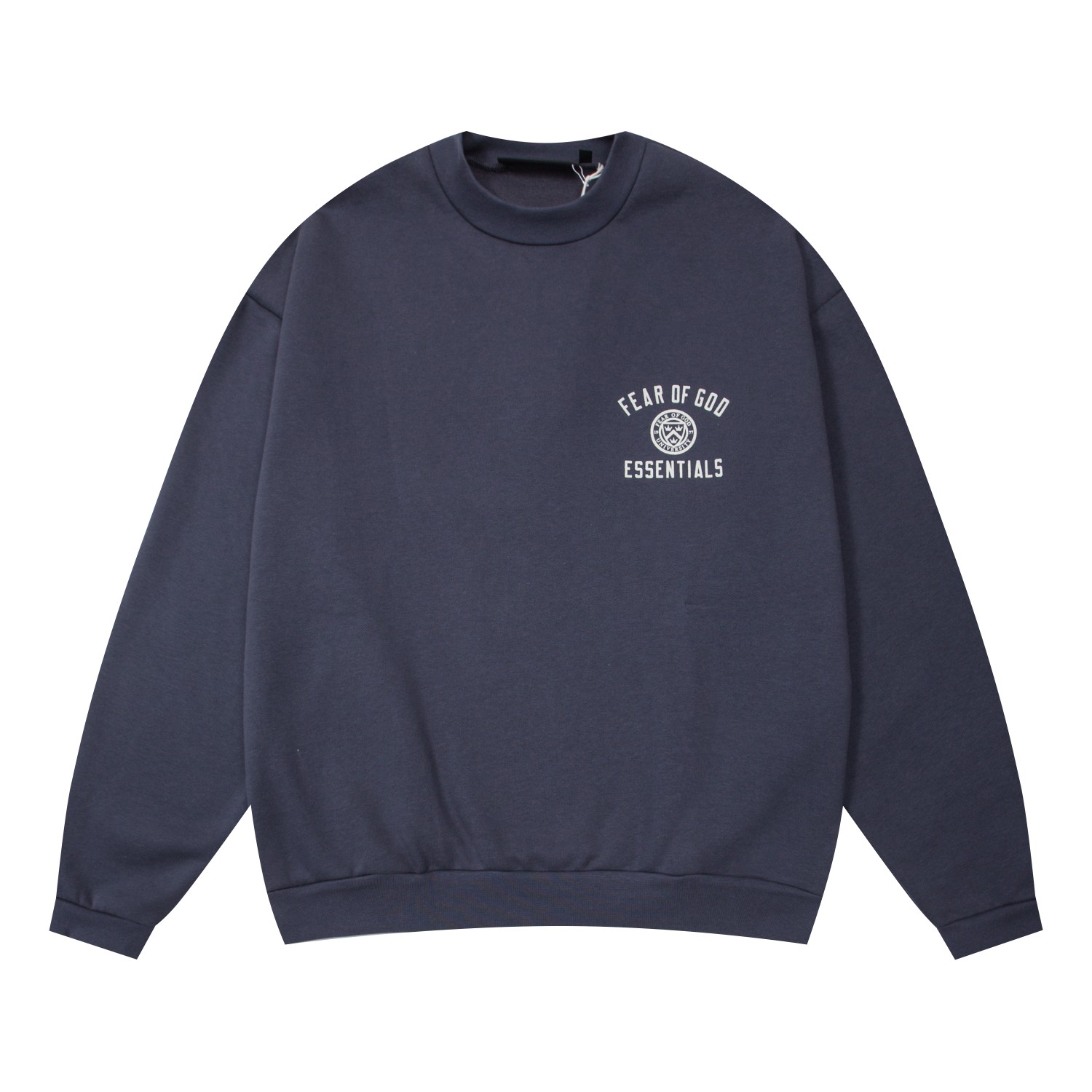 Fear of God Essentials: Red, Blue, Dark Fog & Ashes Folded-In-Close Section. - 图片 2