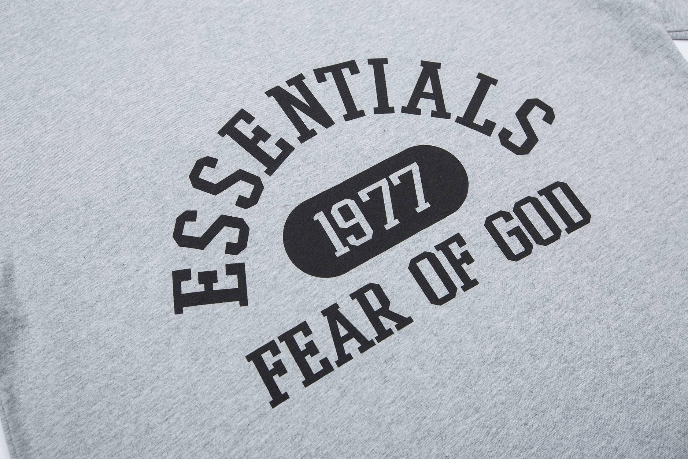 FOG FEAR OF GOD ESSENTIALS T恤服装 6