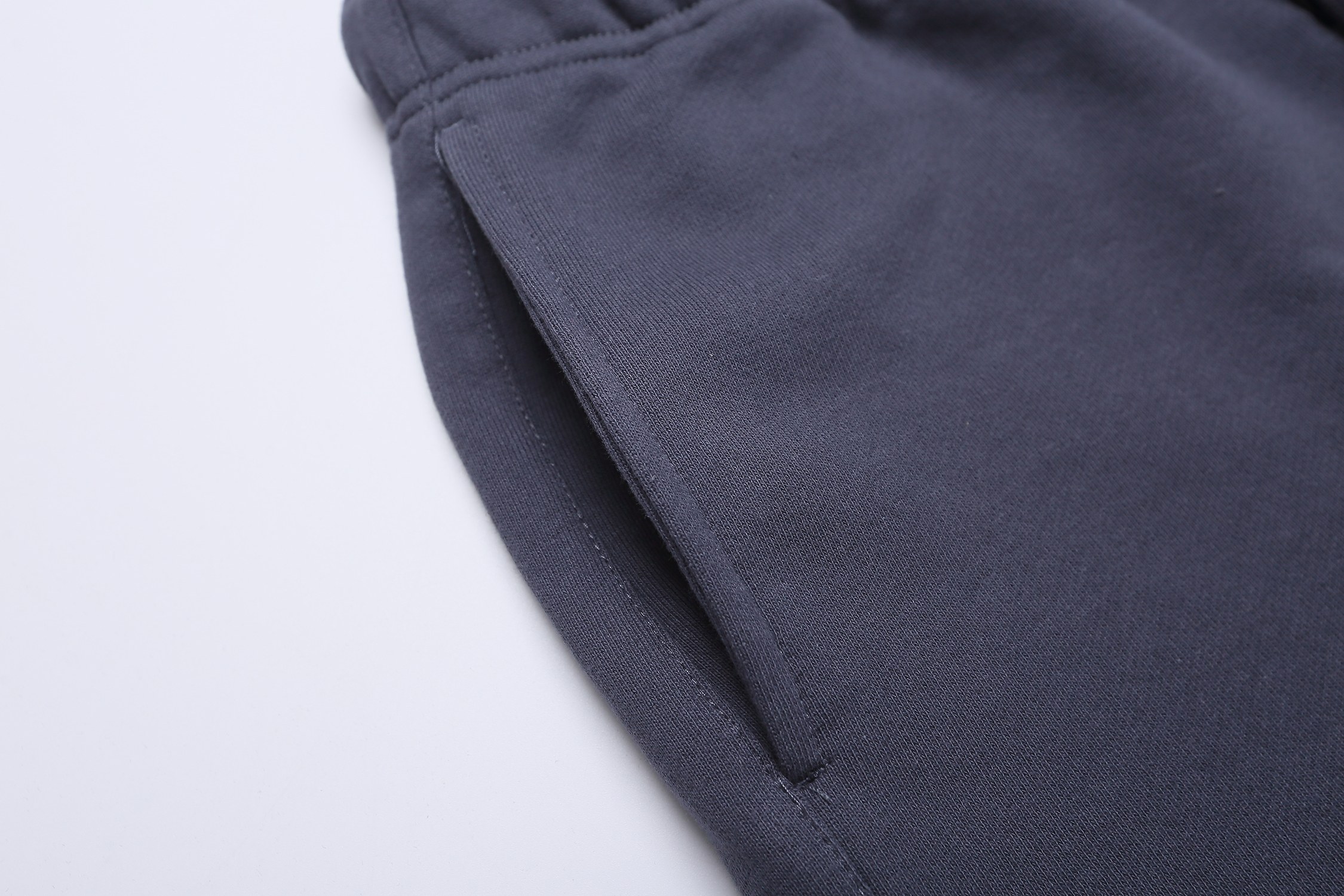 FEAR OF GOD ESSENTIALS 运动短裤服装 9