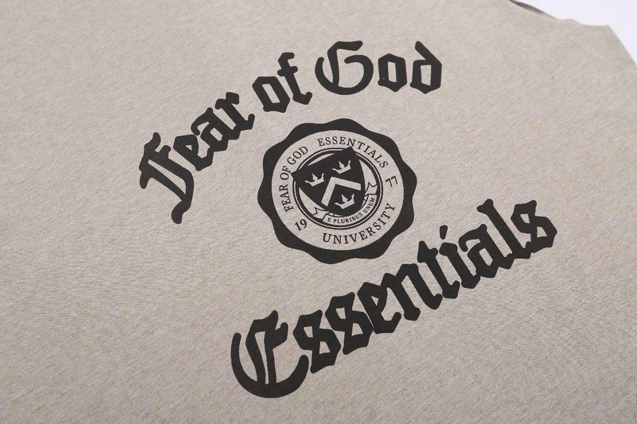 Essentials  T恤背心服装 7