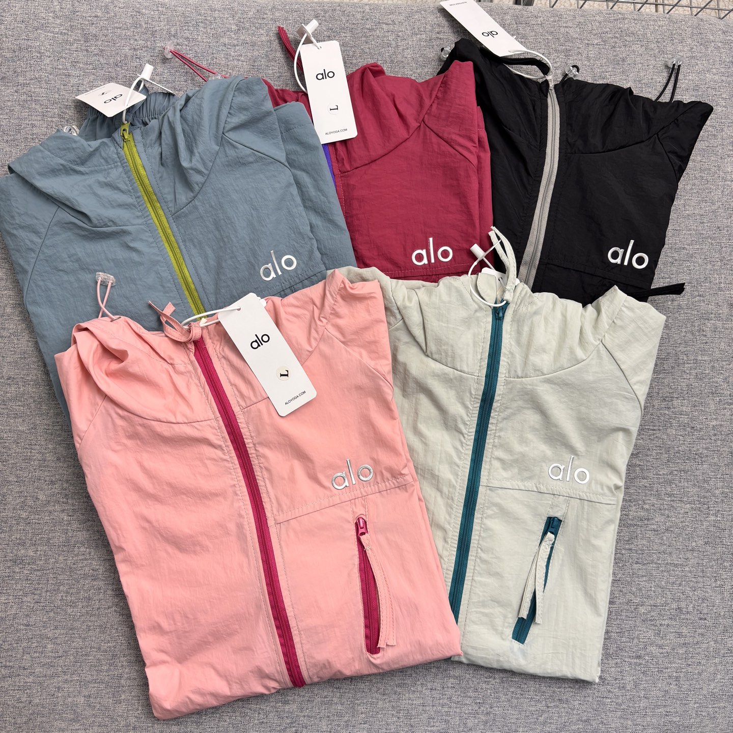 ALO Dopa-Mine Chaqueta de Protección Solar con Capucha Ligera para Hombres y Mujeres 16 i1747395911857 5255 0 14