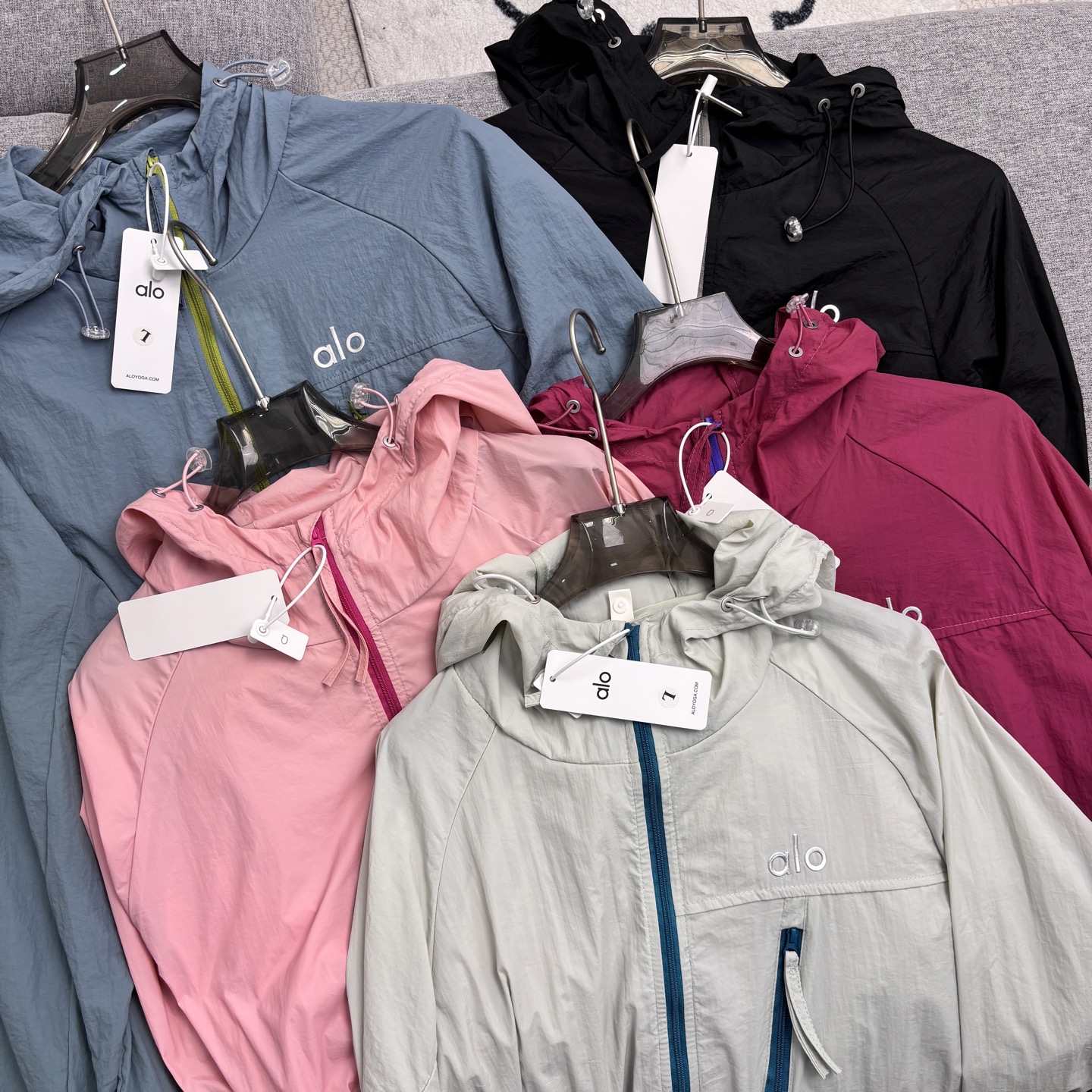 ALO Dopa-Mine Chaqueta de Protección Solar con Capucha Ligera para Hombres y Mujeres 9 i1747395913848 4347 0 7
