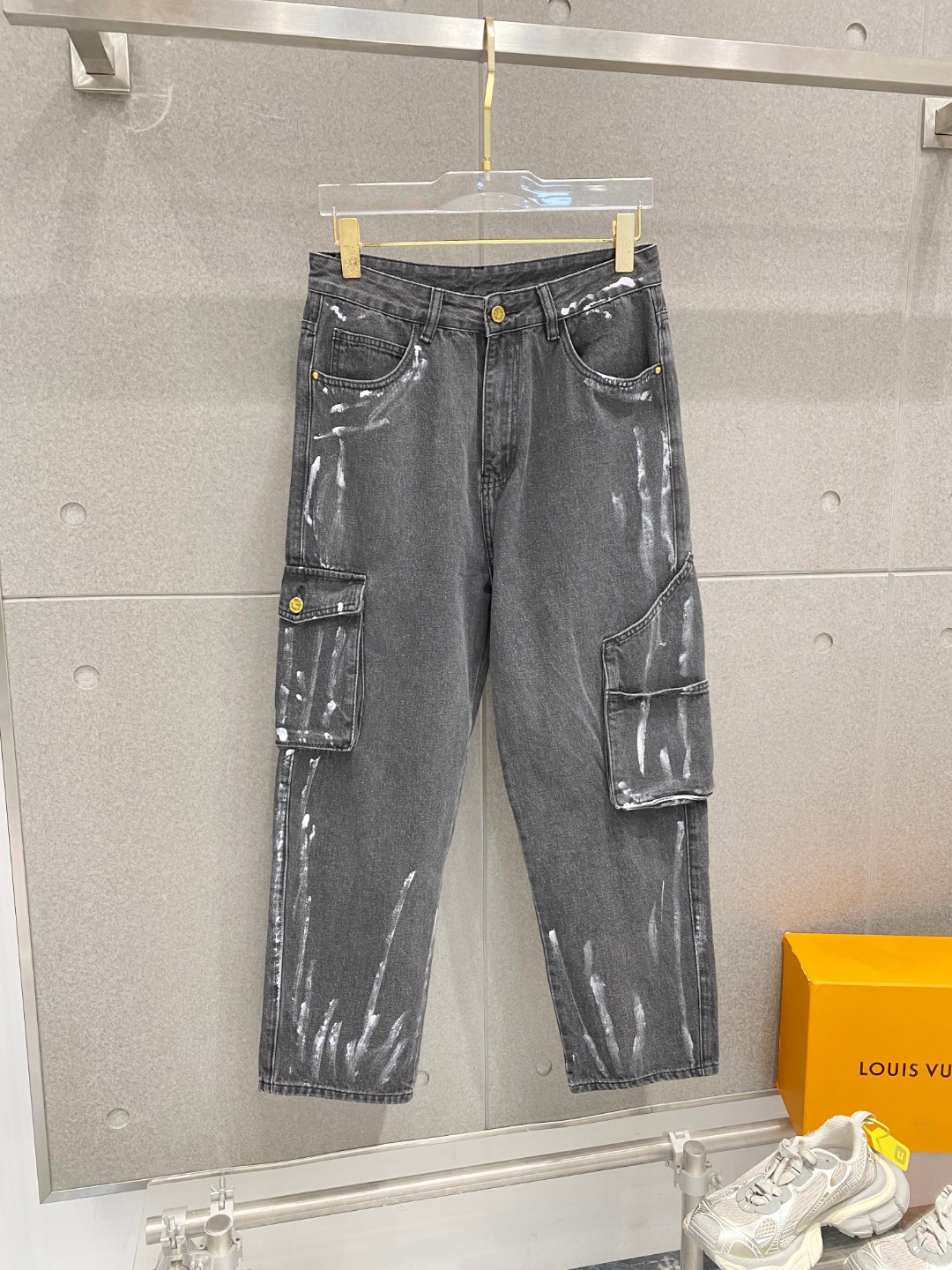 NO:121835,Donkey 2025ss four-season jeans, custom-made full set of hardware, brand new brand design craftsmanship, fine workmanship, perfect details, high version Number of codes 29-38 (no 35 37),,louis vuitton,louis vuitton,jeans,alexander wang19860909驴家 2025ss四季款牛仔裤,定制全套五金,全新品牌设计工艺,做工精细,细节完美,高版本 码数29-38（无35 37）,,louis vuitton,louis vuitton,jeans,alexander wang,Men's clothing