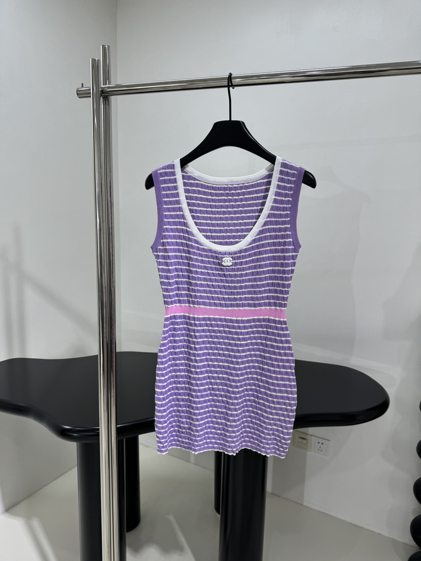 Chanel Ropa Vestidos Camiseta de tirantes Rosa Morado Blanco Algodón Tejido Colección primavera – verano