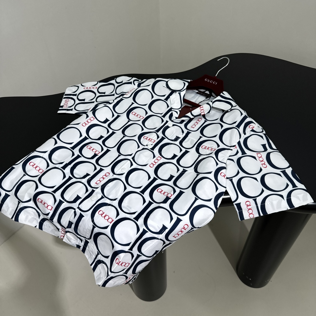 Luxury Travel-Inspired T-shirt Collection by Guccio for Spring and Summer. - 图片 9
