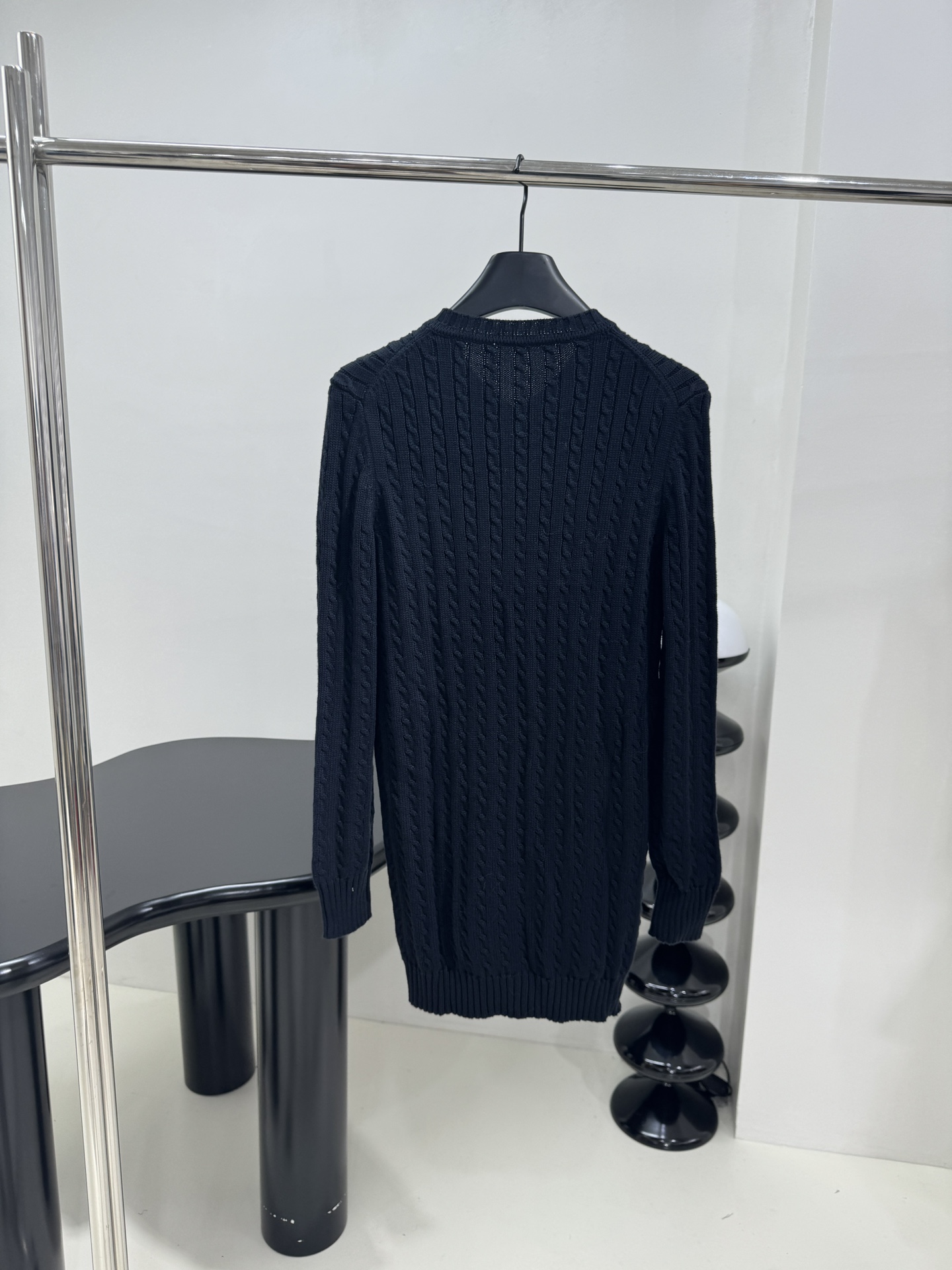 Chlo Knit Shirt Women’s Suit with Metal Buttons and Olive Green Color - 图片 3