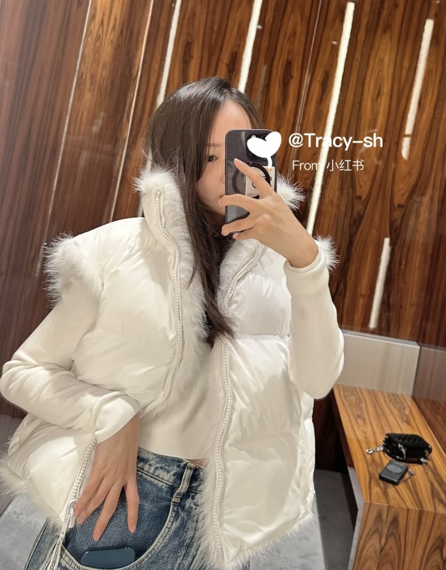 High-end Female Suit with Dustproof Bag and Two-faced Horse Armor - 图片 2